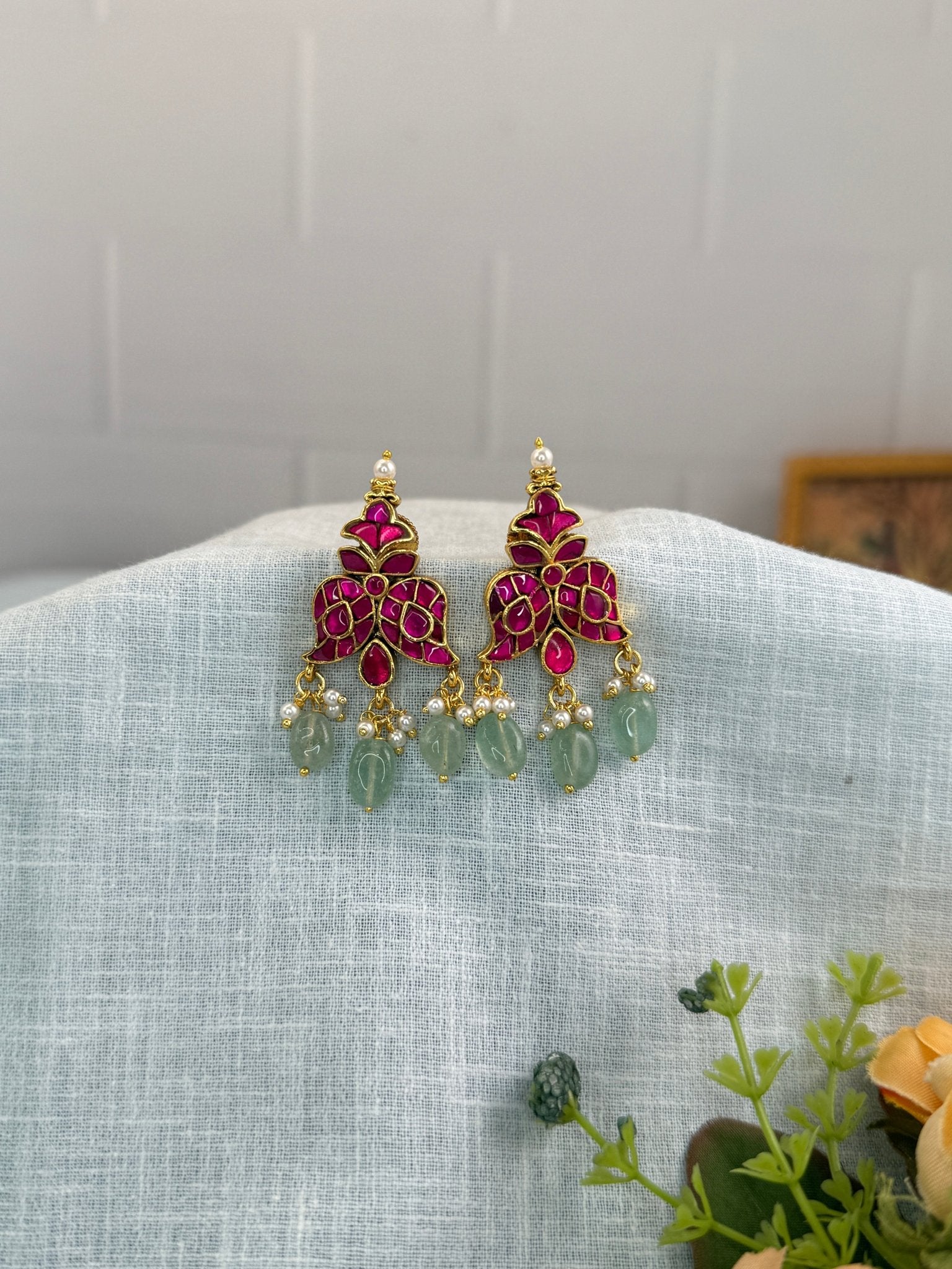 Luxurious Jadau Kundan Mango Stud Earrings 1213 - Mahilas