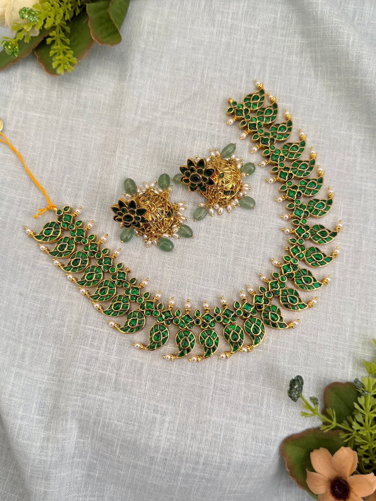 Luxurious Jadau Kundan Necklace Set 492 - Mahilas