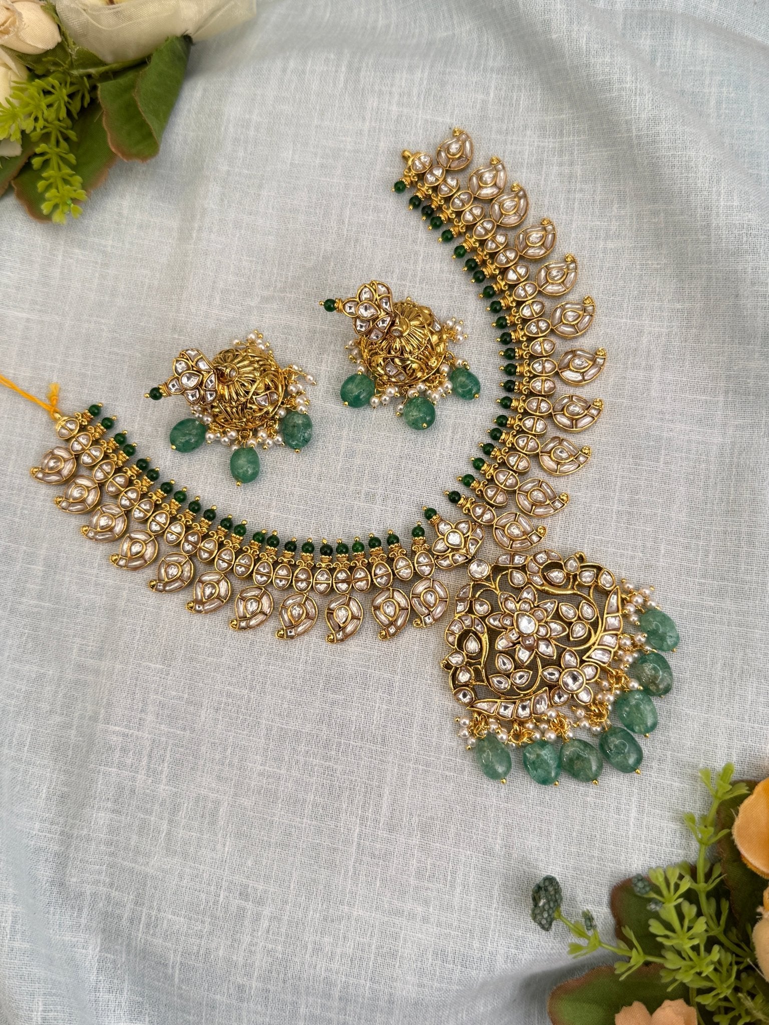 Luxurious Jadau Kundan Necklace Set 493 - Mahilas