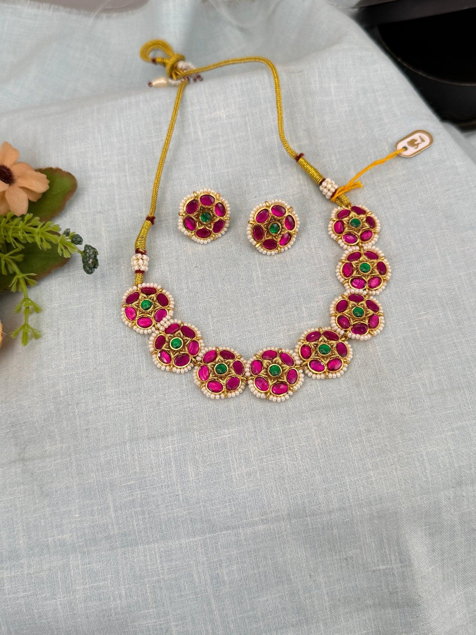 Luxurious Jadau Kundan Necklace Set 533 - Mahilas