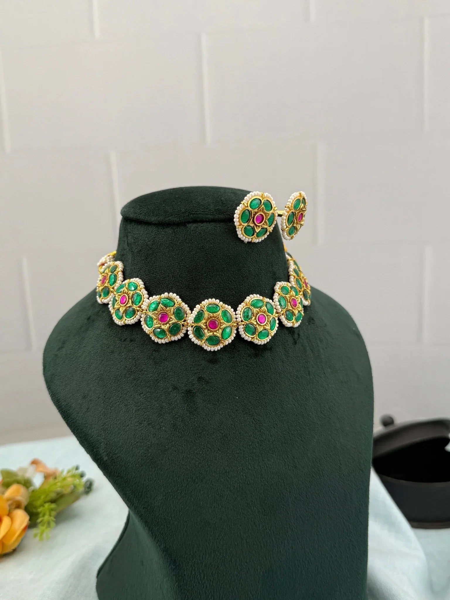 Luxurious Jadau Kundan Necklace Set 535 - Mahilas