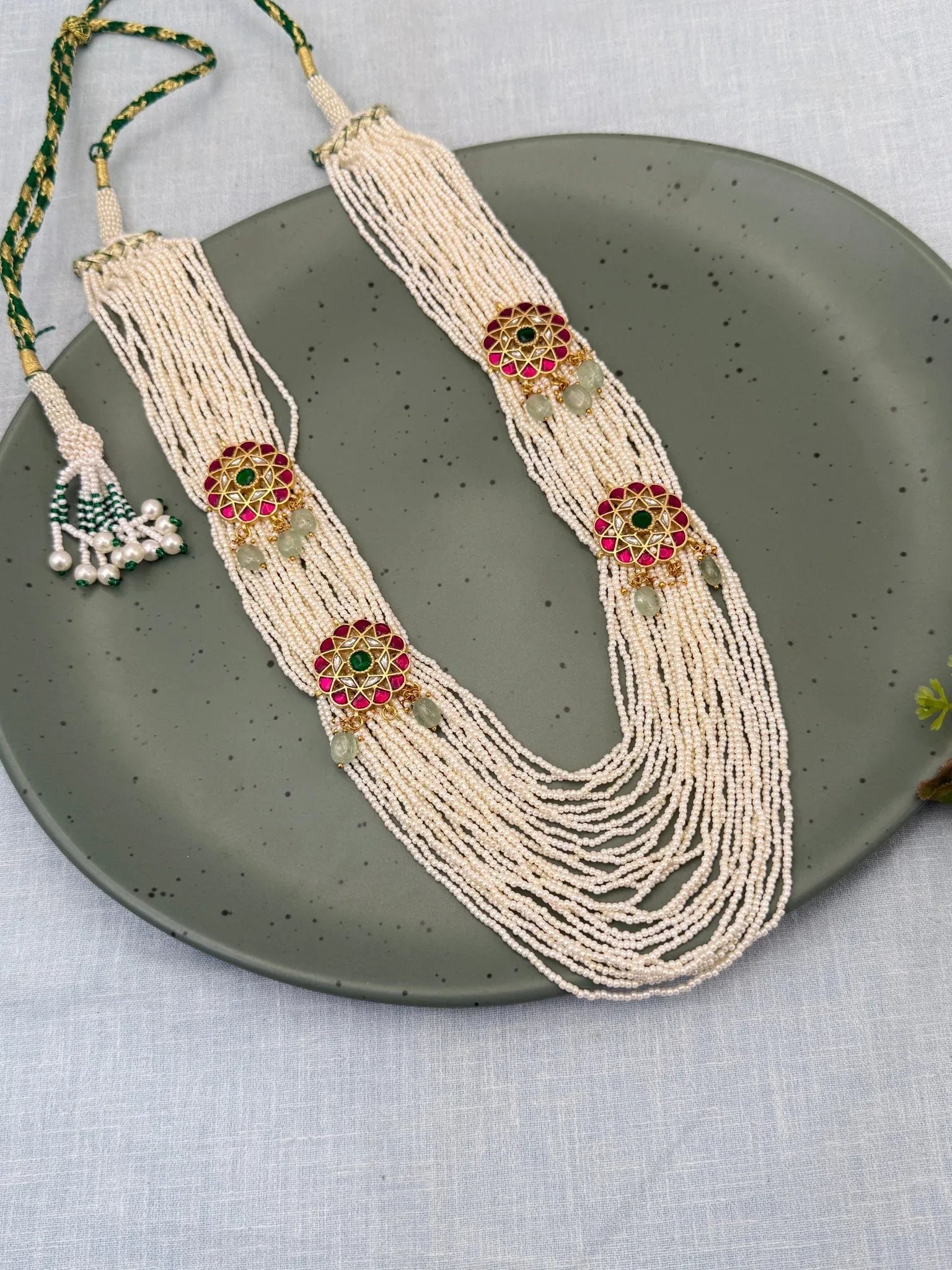 Luxurious Jadau Kundan Pearl Layer Royal Necklace Set 589 - Mahilas