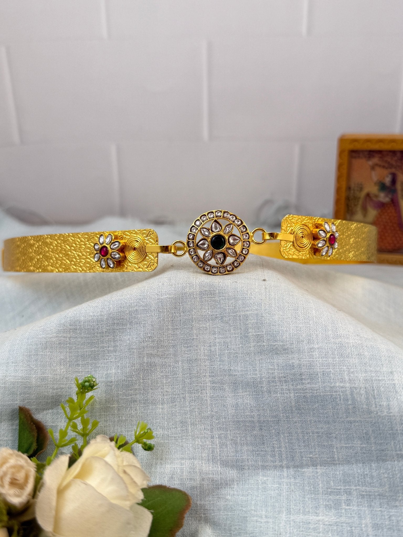 Luxurious Jadau Kundan Pendant Vaddanam Hip Belt 8018 - Mahilas