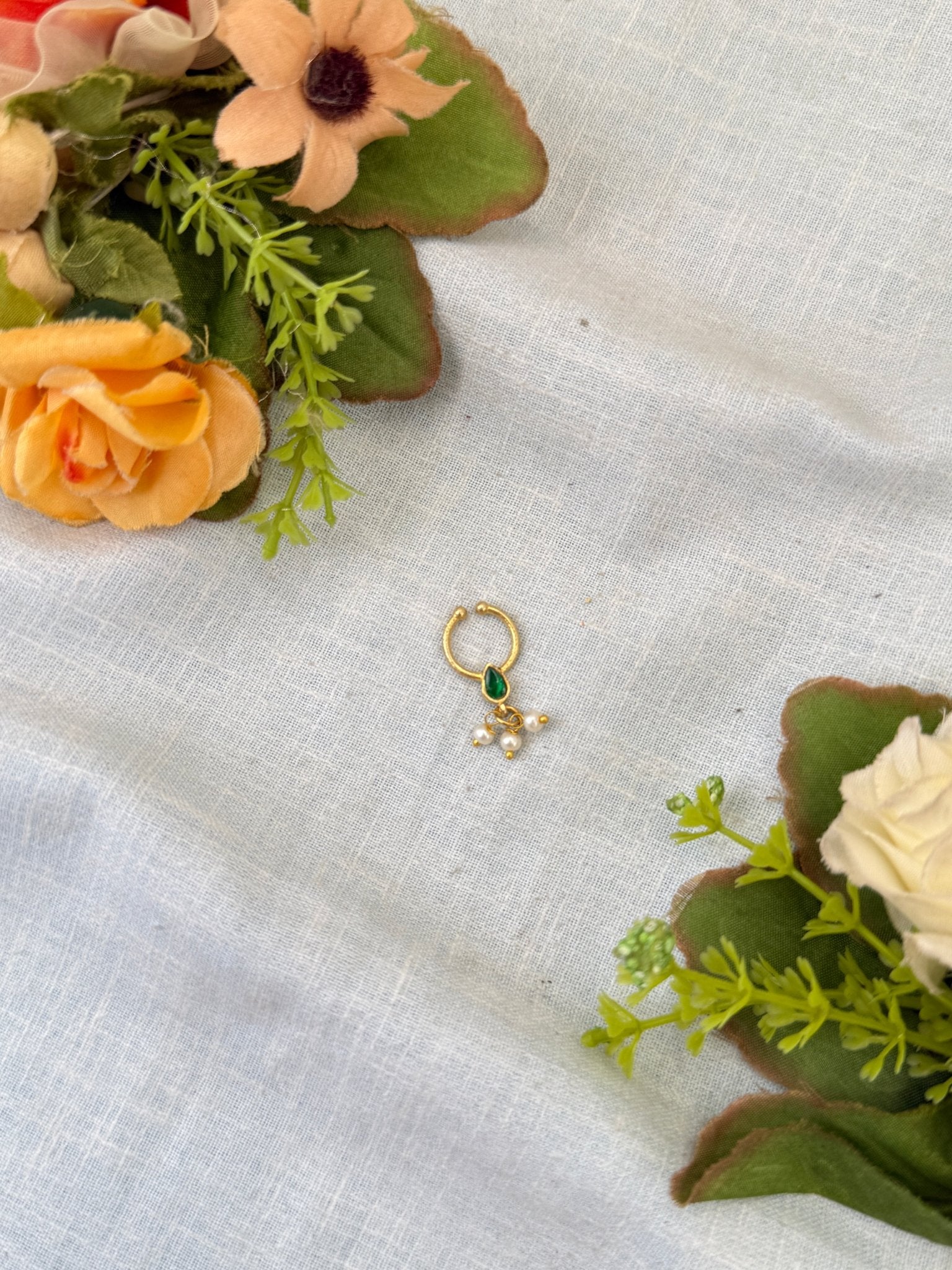Luxurious Jadau Kundan Septum Nose Ring 150 - Mahilas