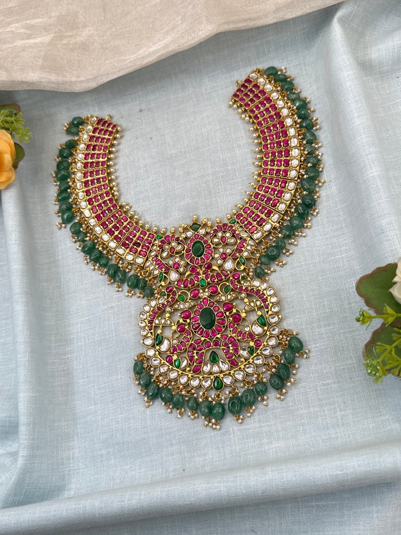 Luxurious Jadau Kundan Short Necklace Set 652 - Mahilas