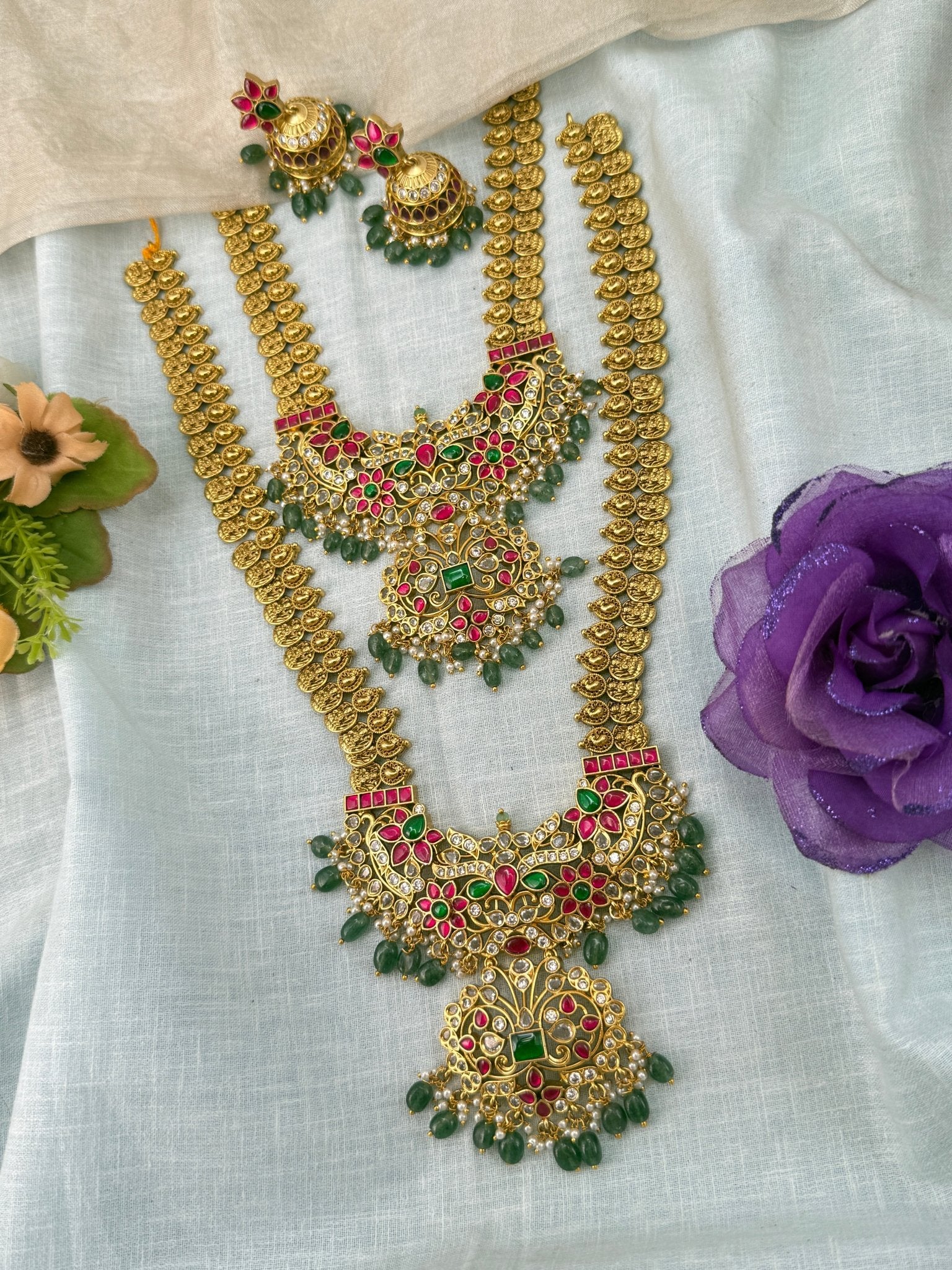 Luxurious Jadau Pendant Kaasu Bridal Necklace Set 0916 - Mahilas