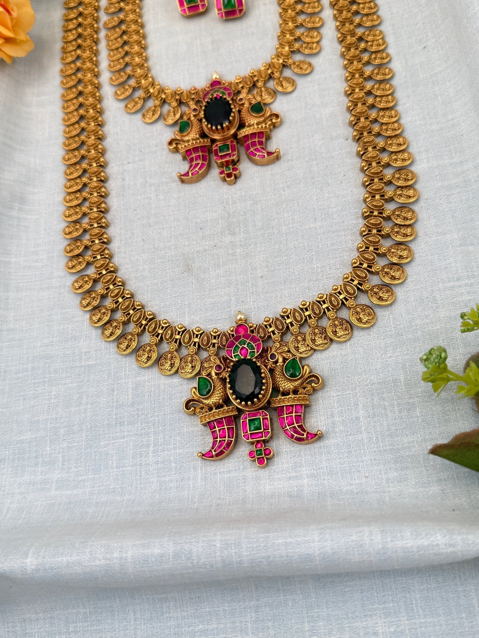 Luxurious Kaasu Jadau Kundan Bridal Necklace Set 0495 - Mahilas