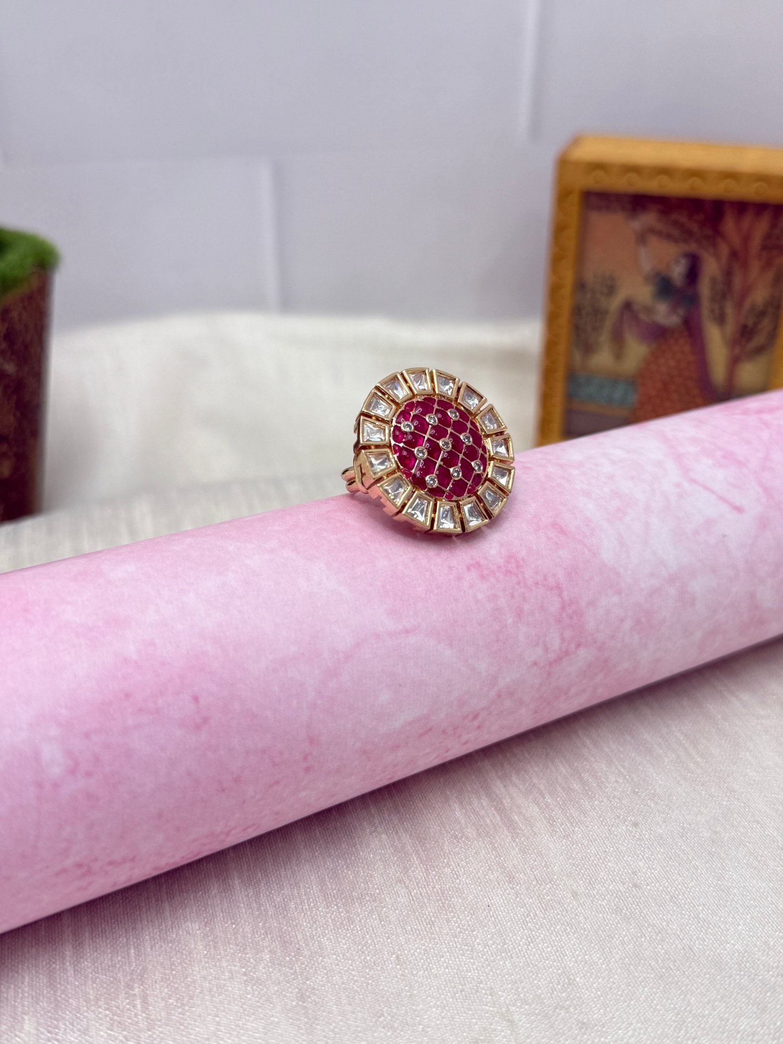 Luxurious Kundan Finger Ring 129 - Mahilas