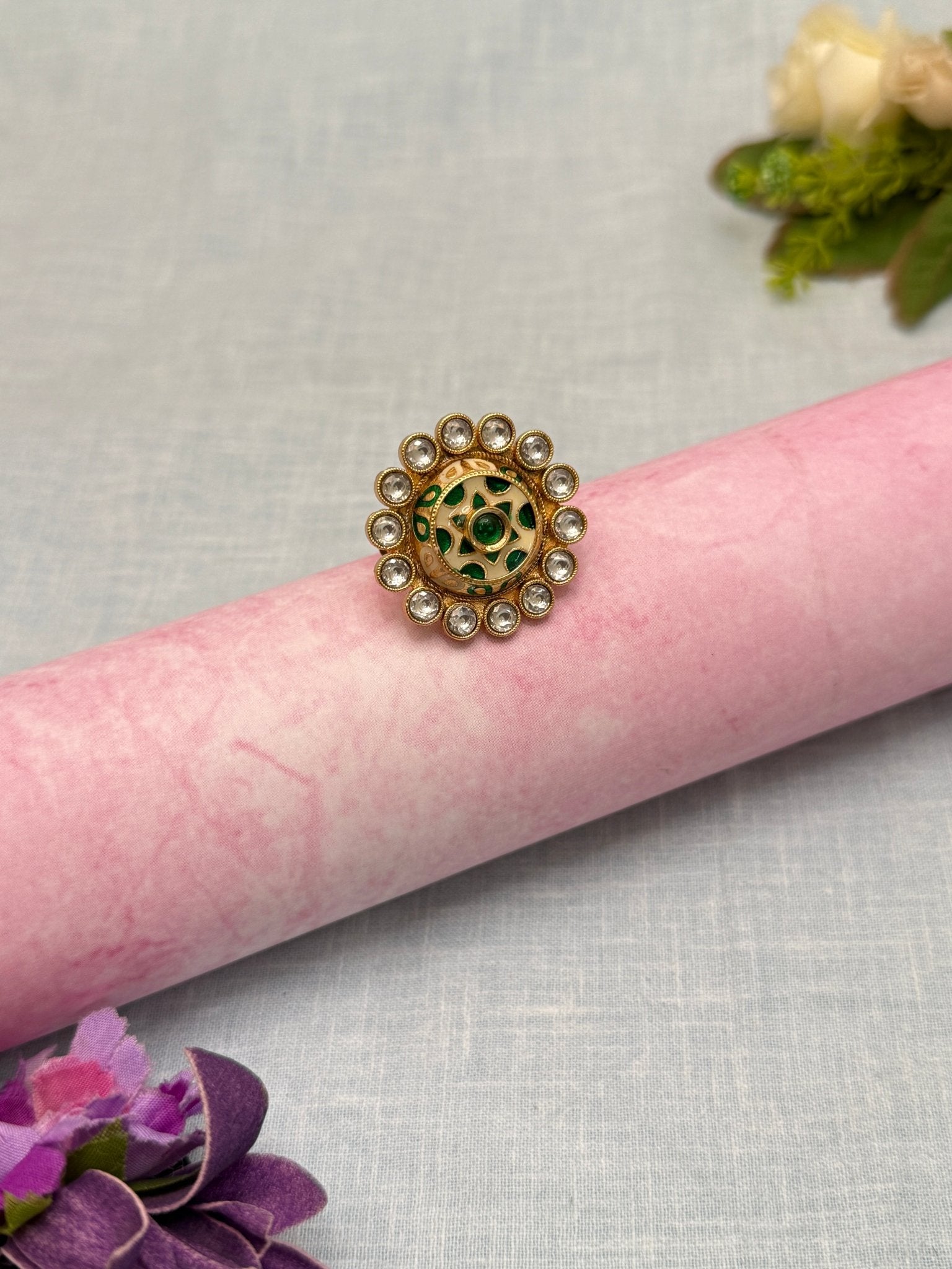 Luxurious Kundan Finger Ring 201 - Mahilas