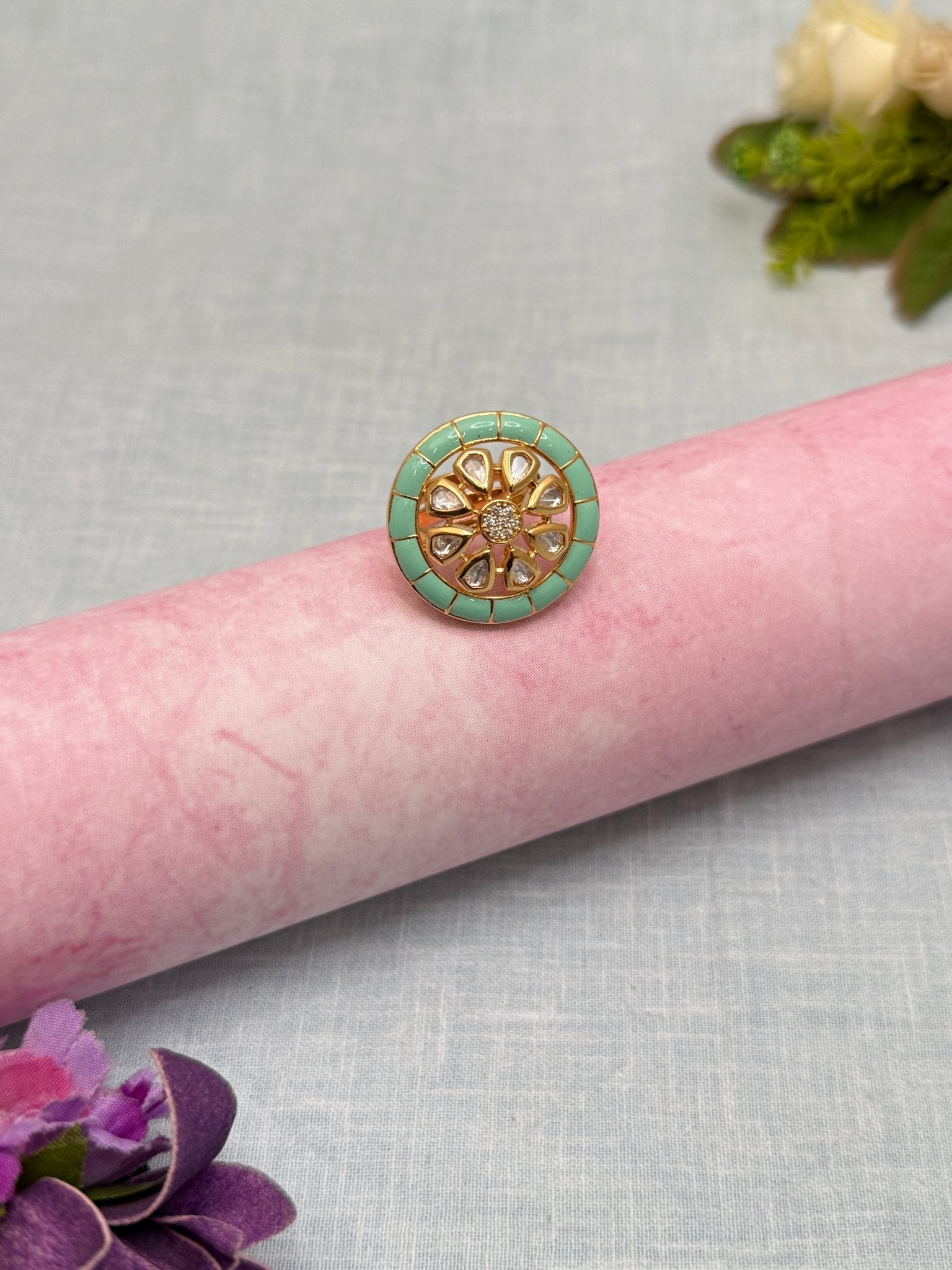 Luxurious Kundan Finger Ring 204 - Mahilas