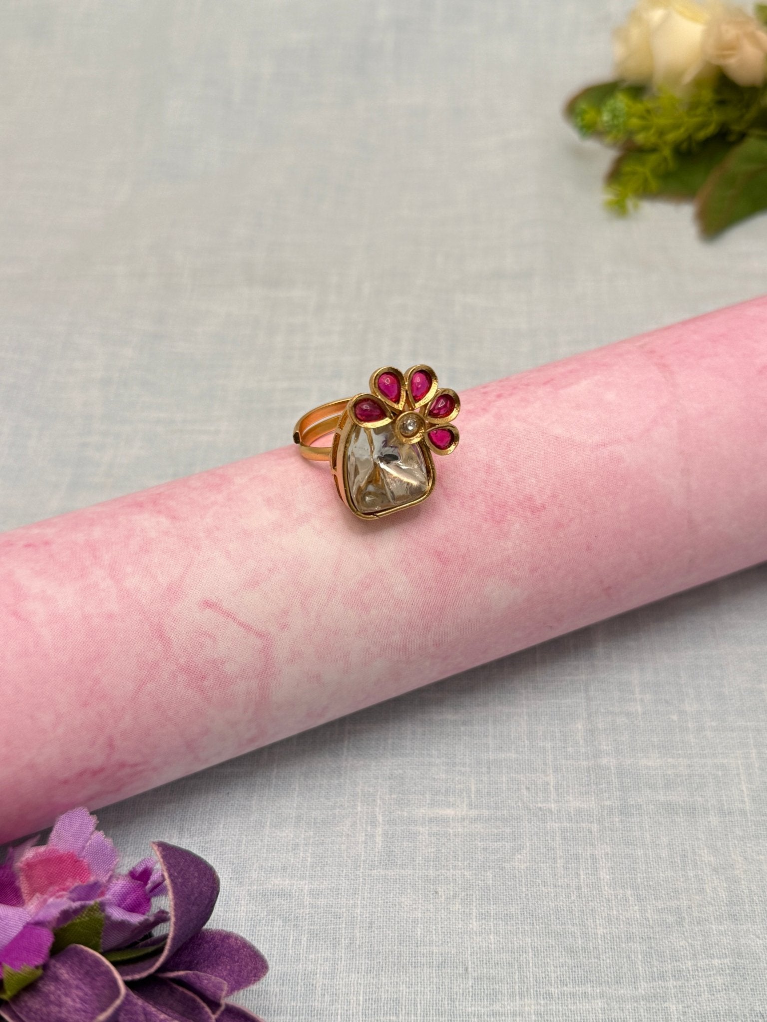 Luxurious Kundan Finger Ring 208 - Mahilas