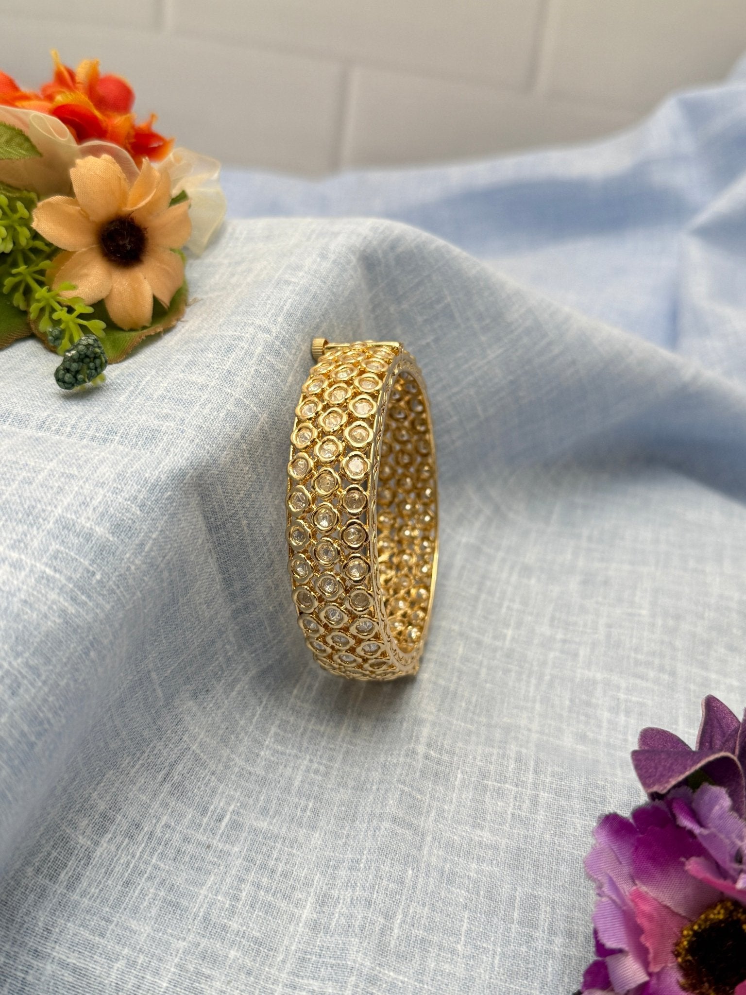 Luxurious Kundan Kada Bangle 1124 - Mahilas