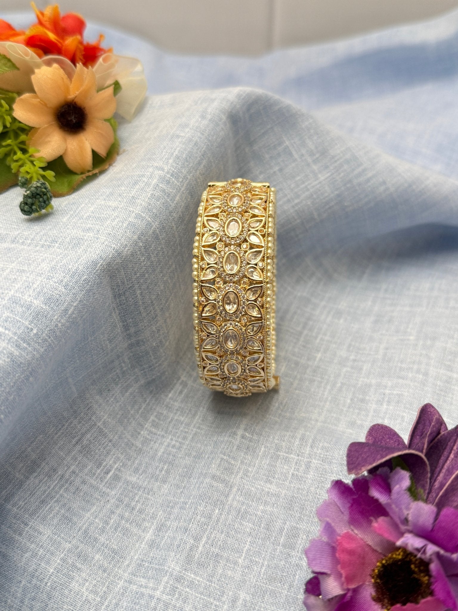 Luxurious Kundan Kada Bangle 1125 - Mahilas