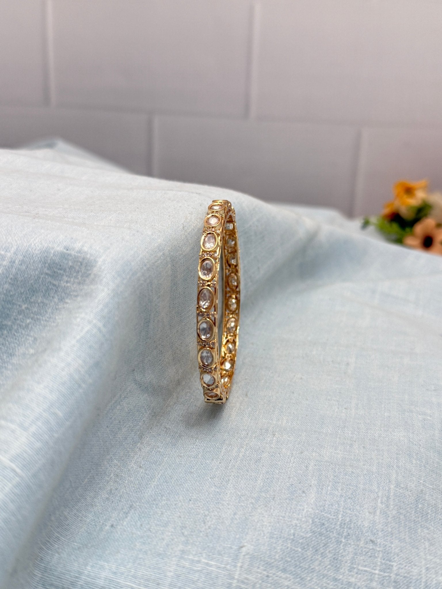 Luxurious Kundan Kada Bangle 1132 - Mahilas