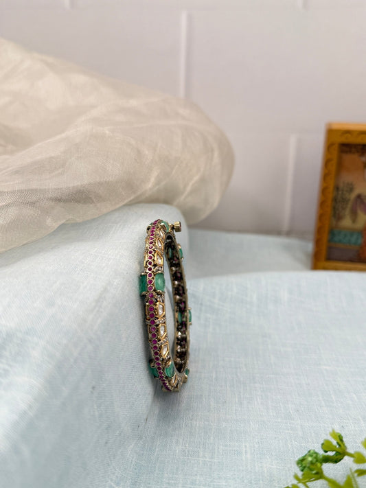 Luxurious Kundan Mozzonite Kada Bangle 1150 - Mahilas