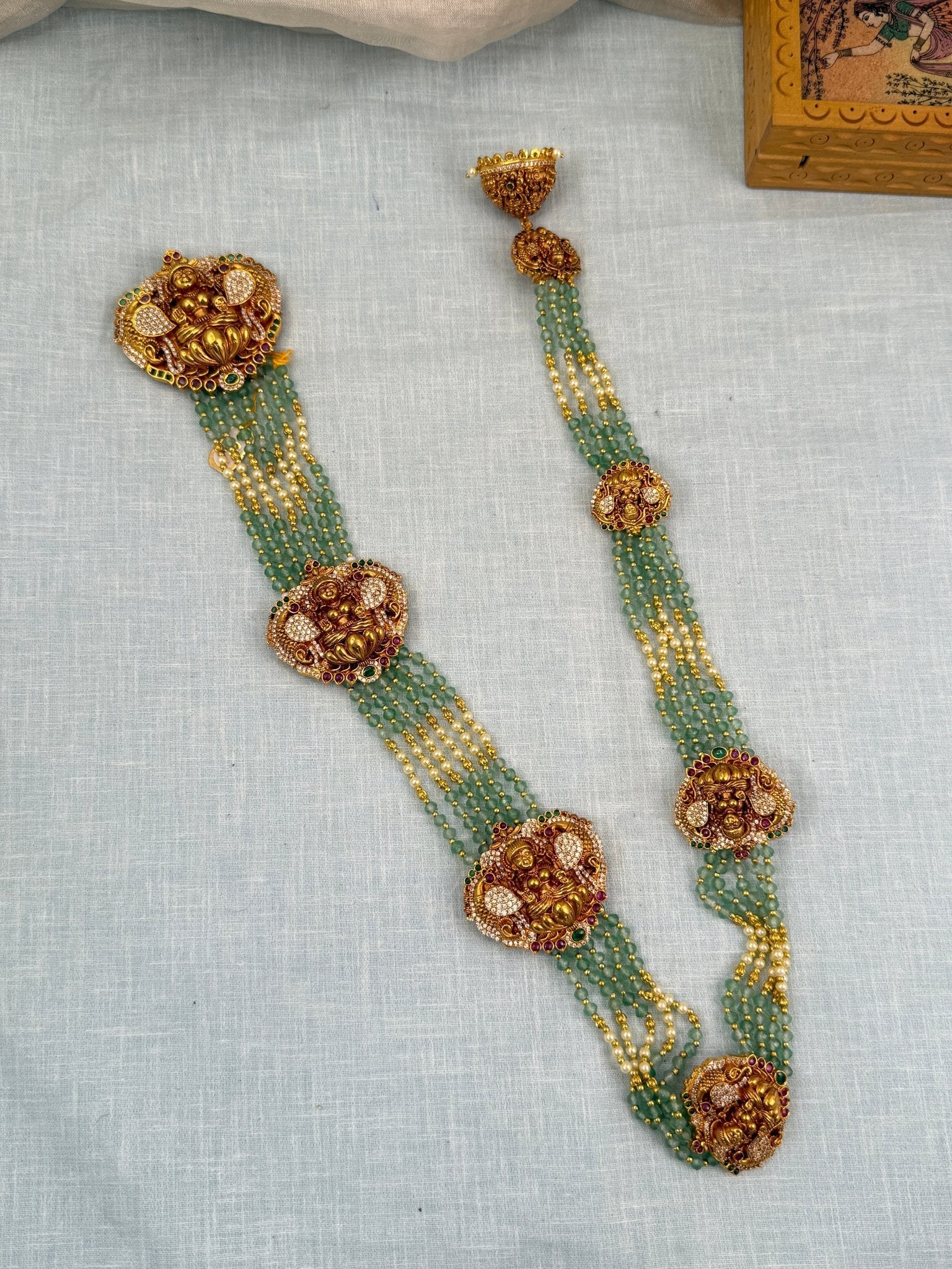 Luxurious Long Antique Layered Bridal Jadebille 336 - Mahilas