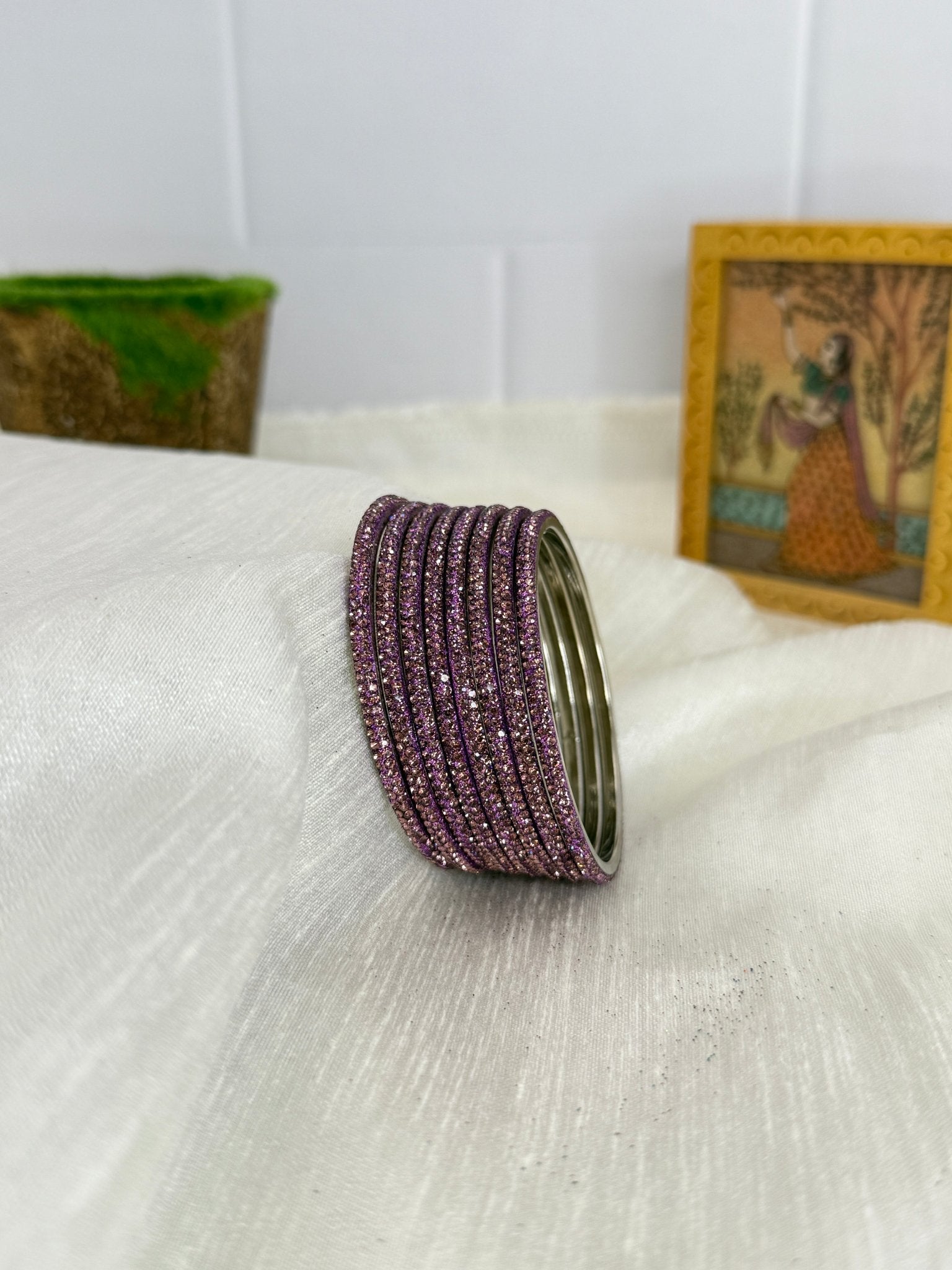 Luxurious Metal Bangle Design 005 (24 Colours) - Mahilas