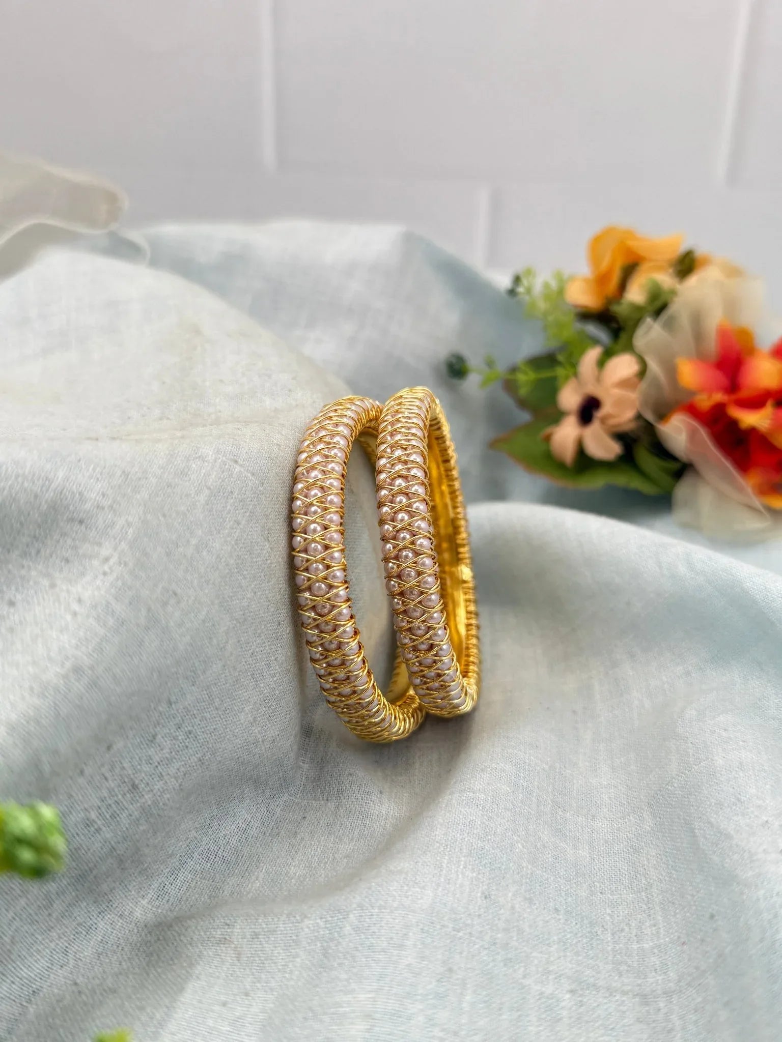 Luxurious Pearl Bangles 7074 - Mahilas