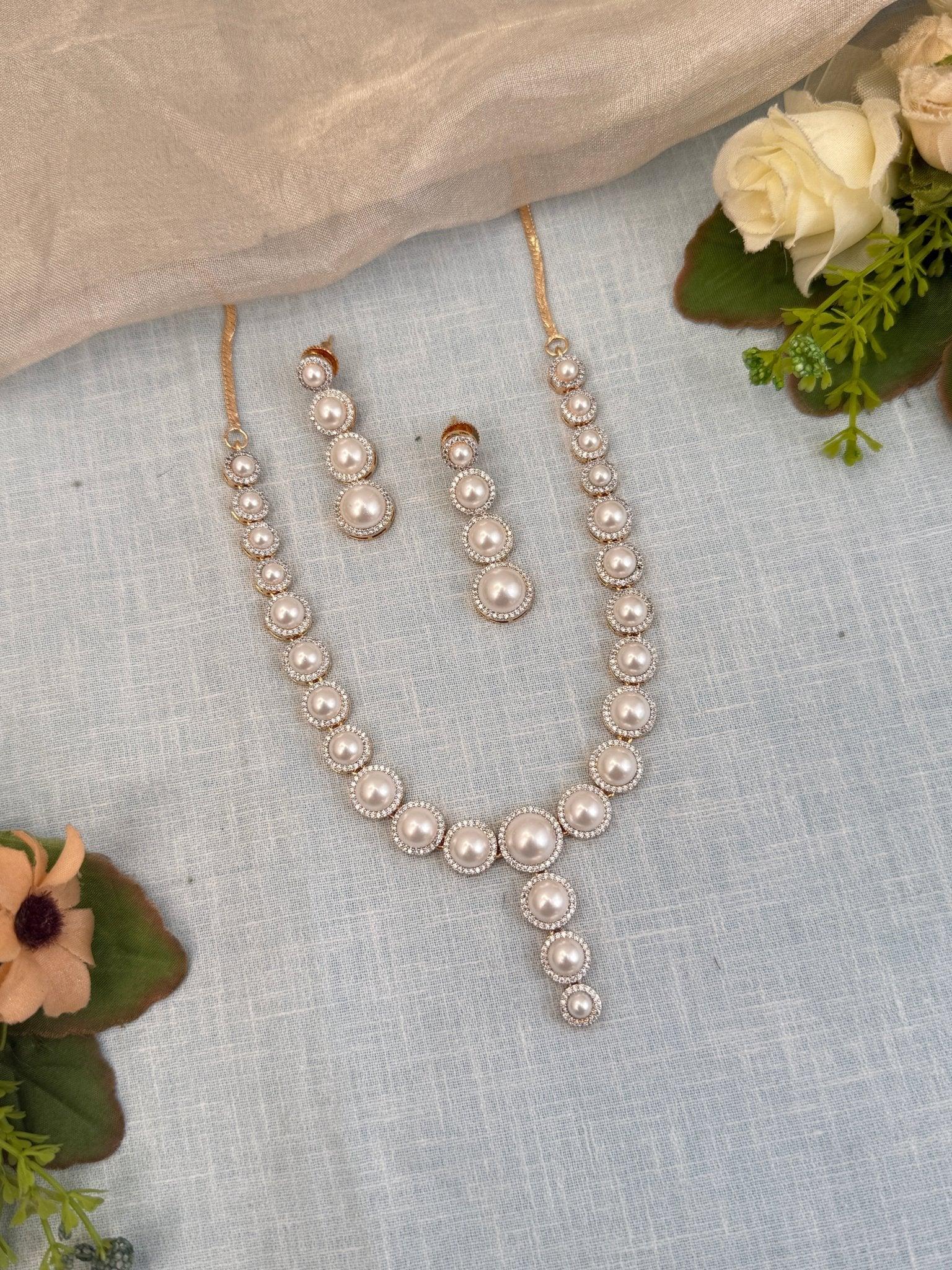 Luxurious Pearl Stone Short Necklace Set 509 - Mahilas