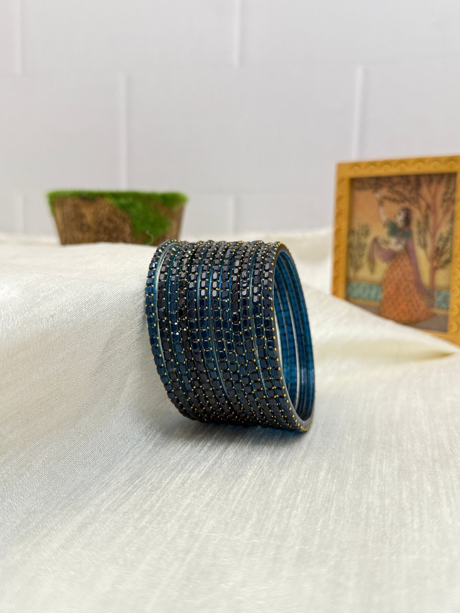 Luxurious Rain Drop Design New Glass Bangles Pro - 055 - Make your own box - Mahilas