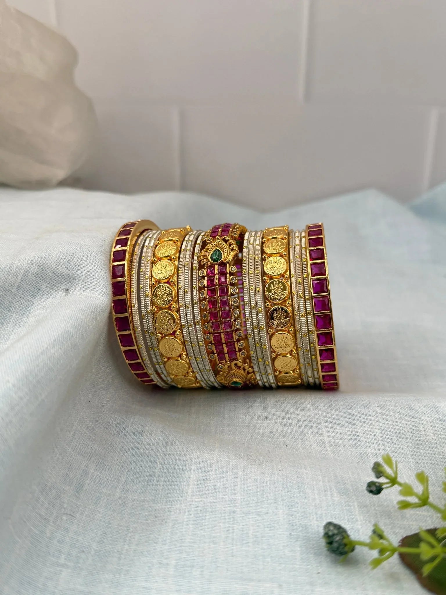Luxurious Ruby Gold Swarna & Kaasu Bangle Set 5231 - Mahilas