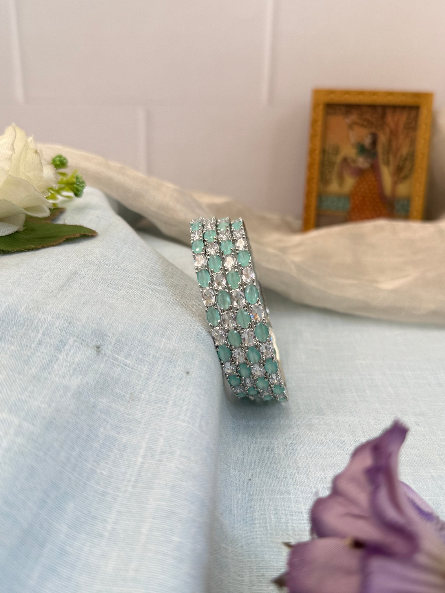 Luxurious Stone Bangles 7047 - Mahilas