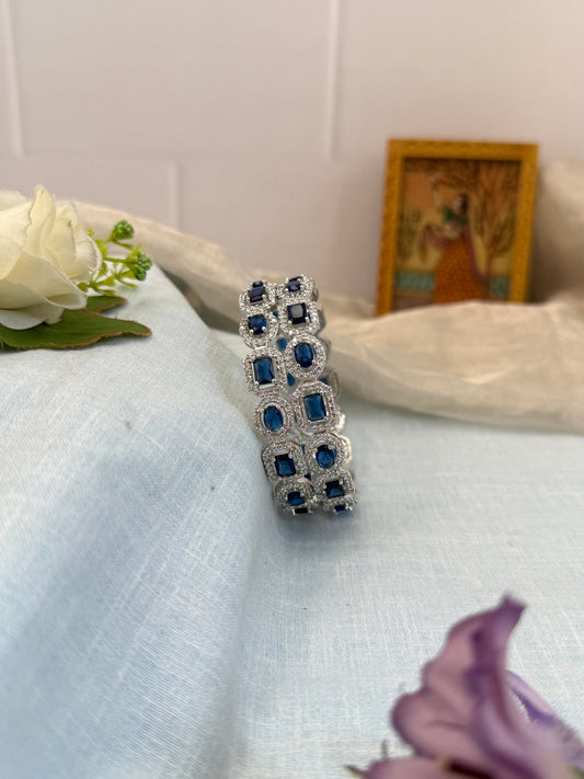 Luxurious Stone Bangles 7051 - Mahilas