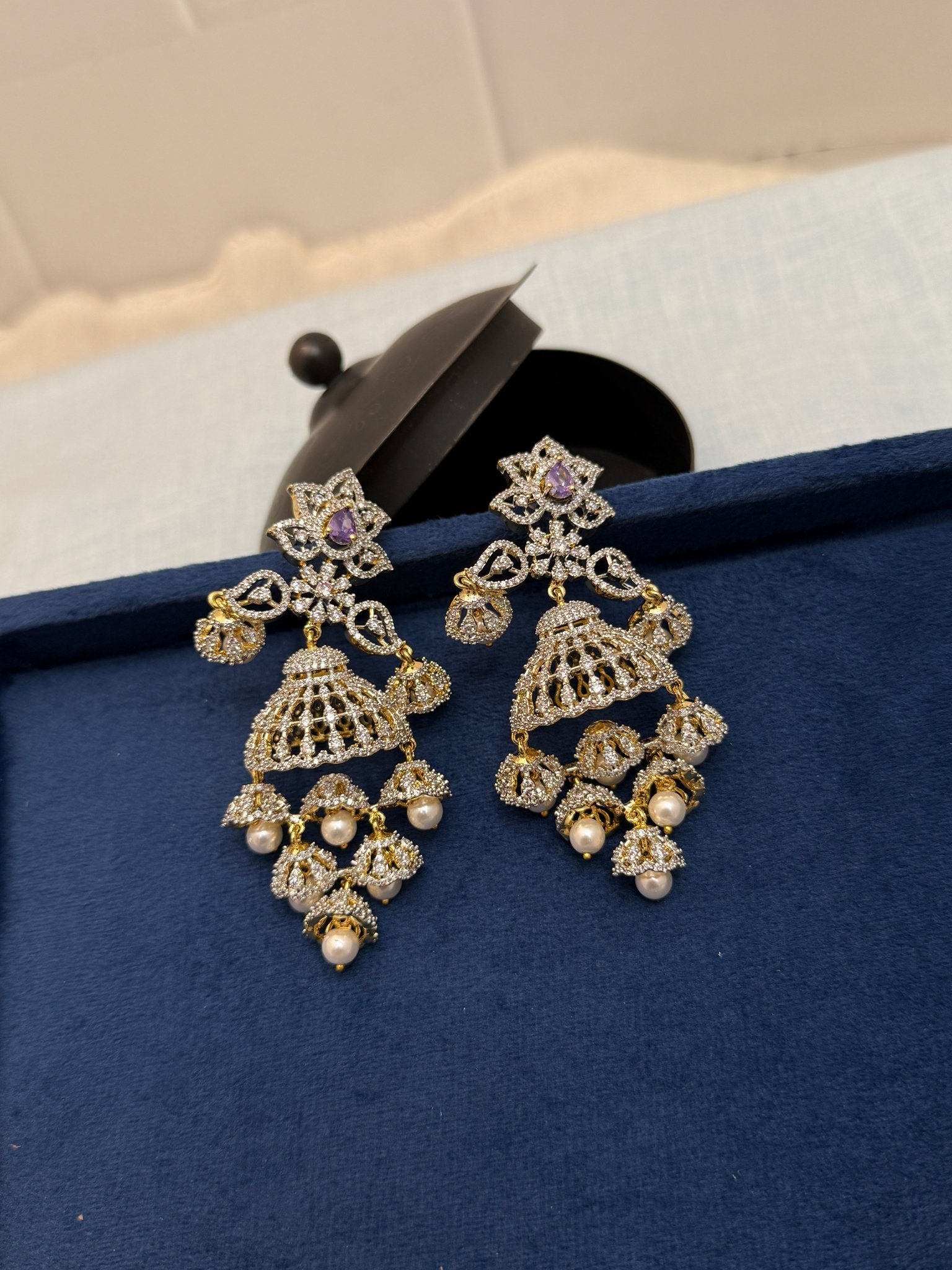 Luxurious Stone Jhumka 0094 - Mahilas