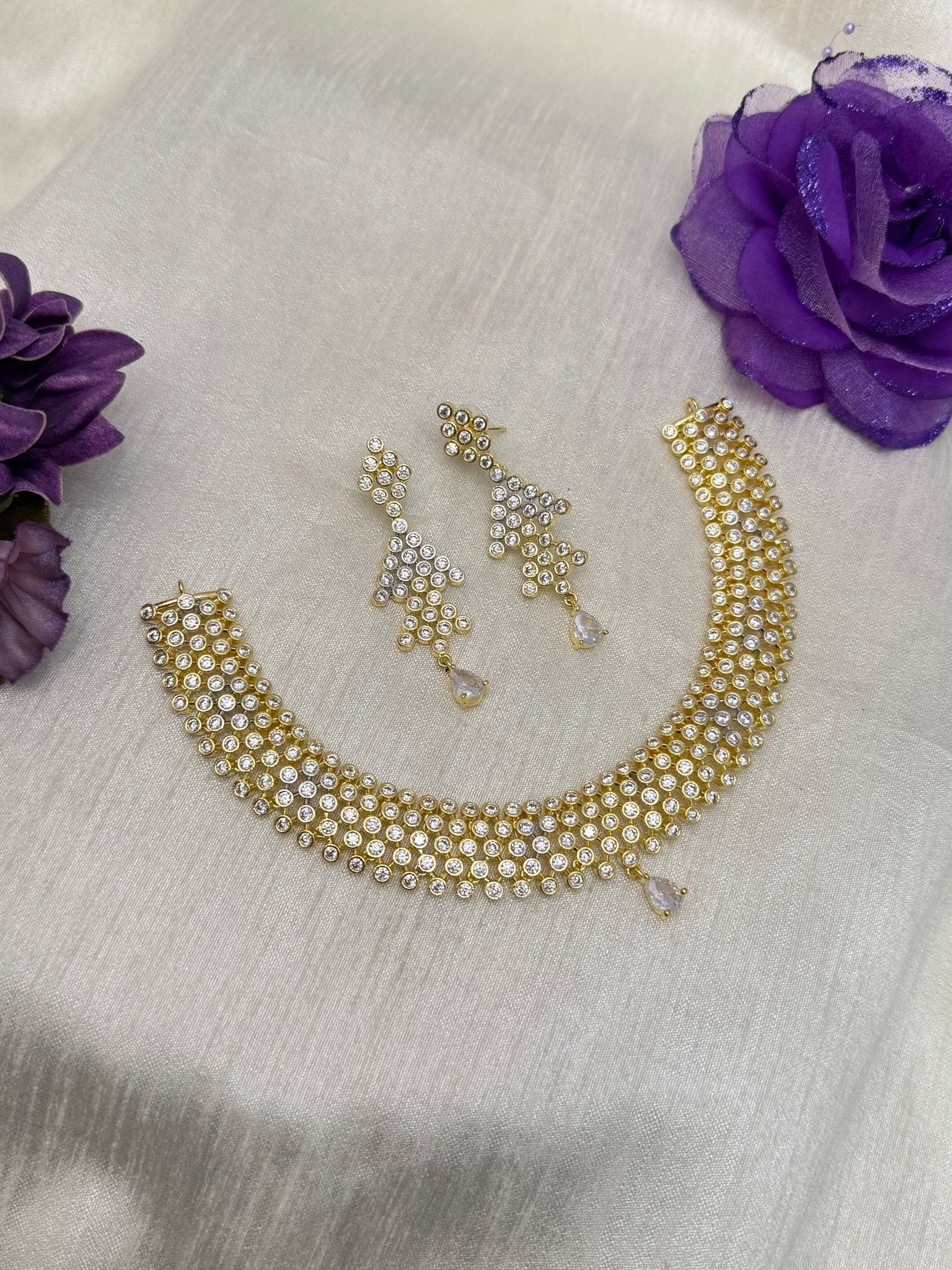 Luxurious Stone Necklace 0397 (2 Colours) - Mahilas