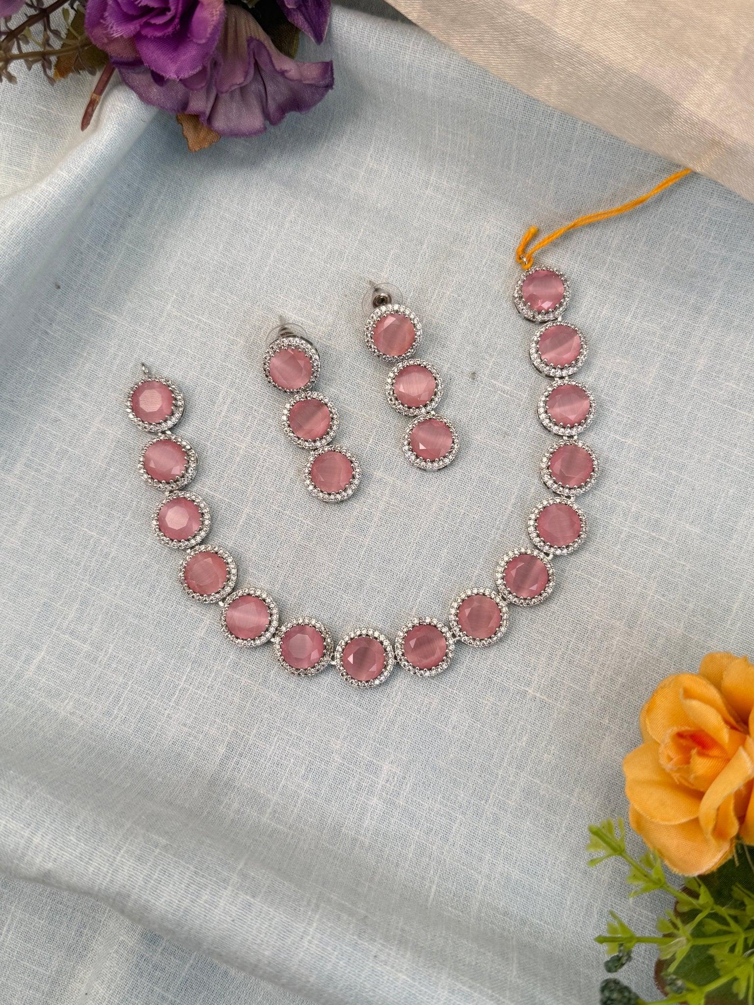 Luxurious Stone Short Necklace Set 466 - Mahilas