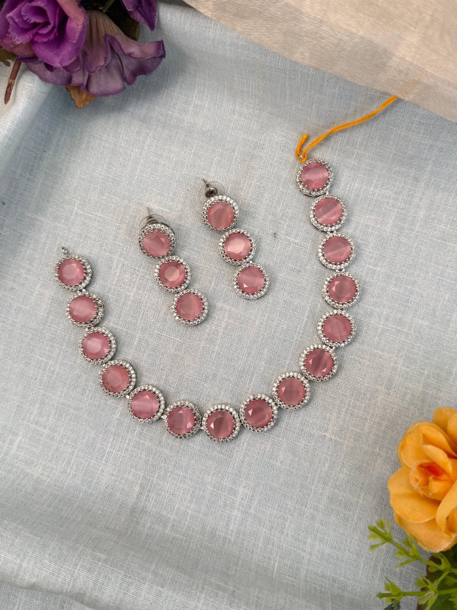 Luxurious Stone Short Necklace Set 466 - Mahilas