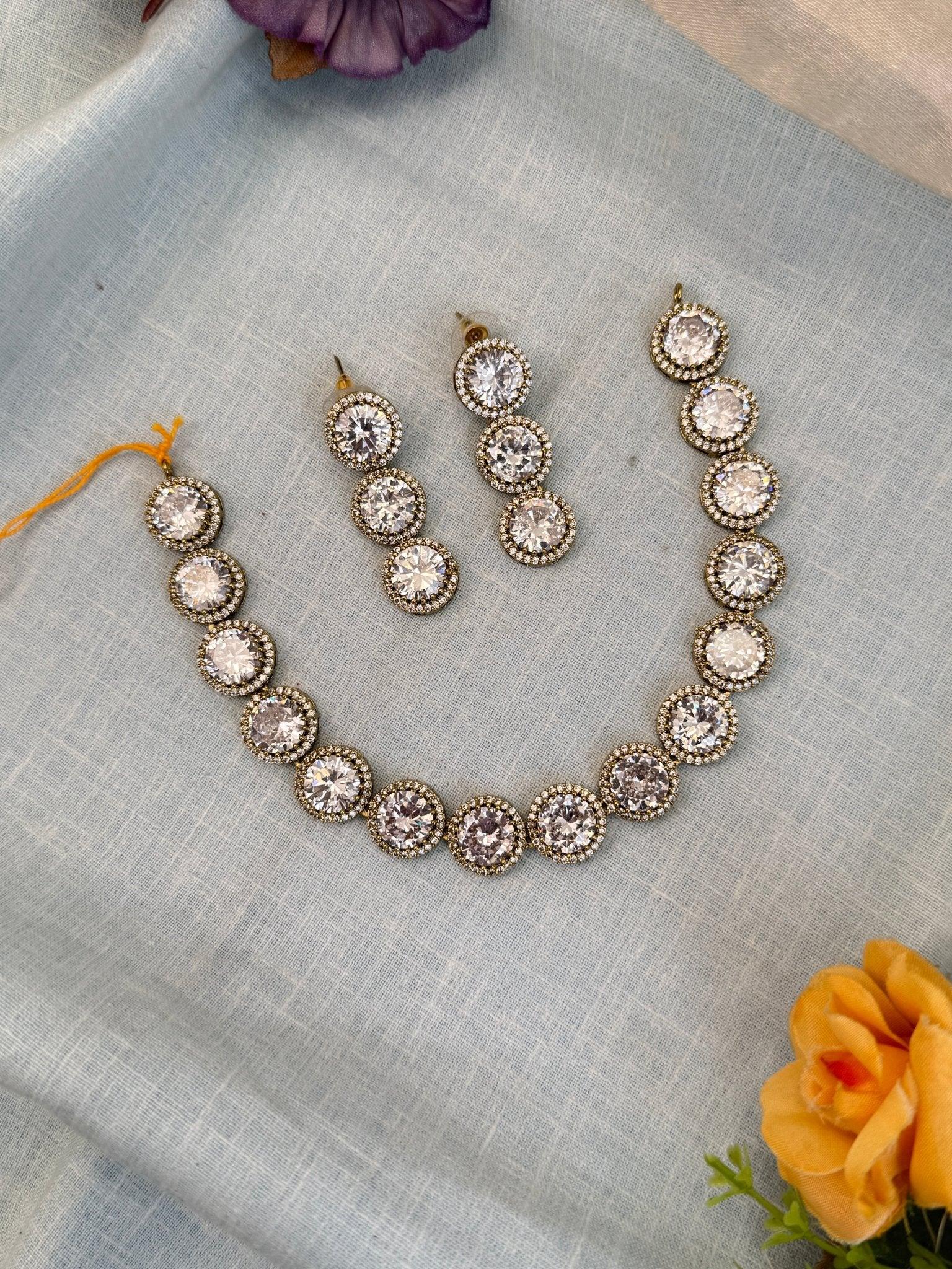 Luxurious Stone Short Necklace Set 467 - Mahilas