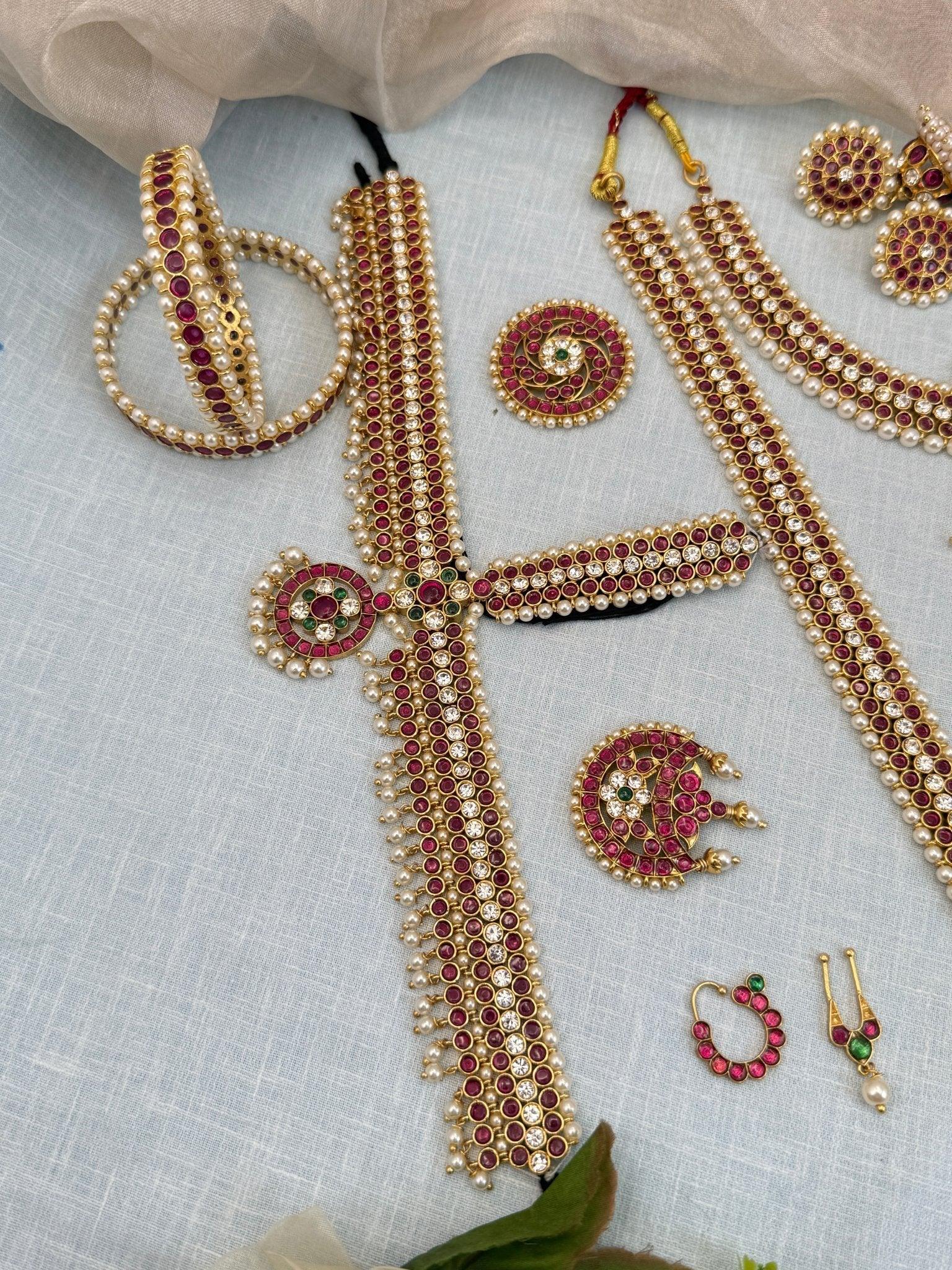 Luxurious Temple Full Set Brass 021 - Mahilas