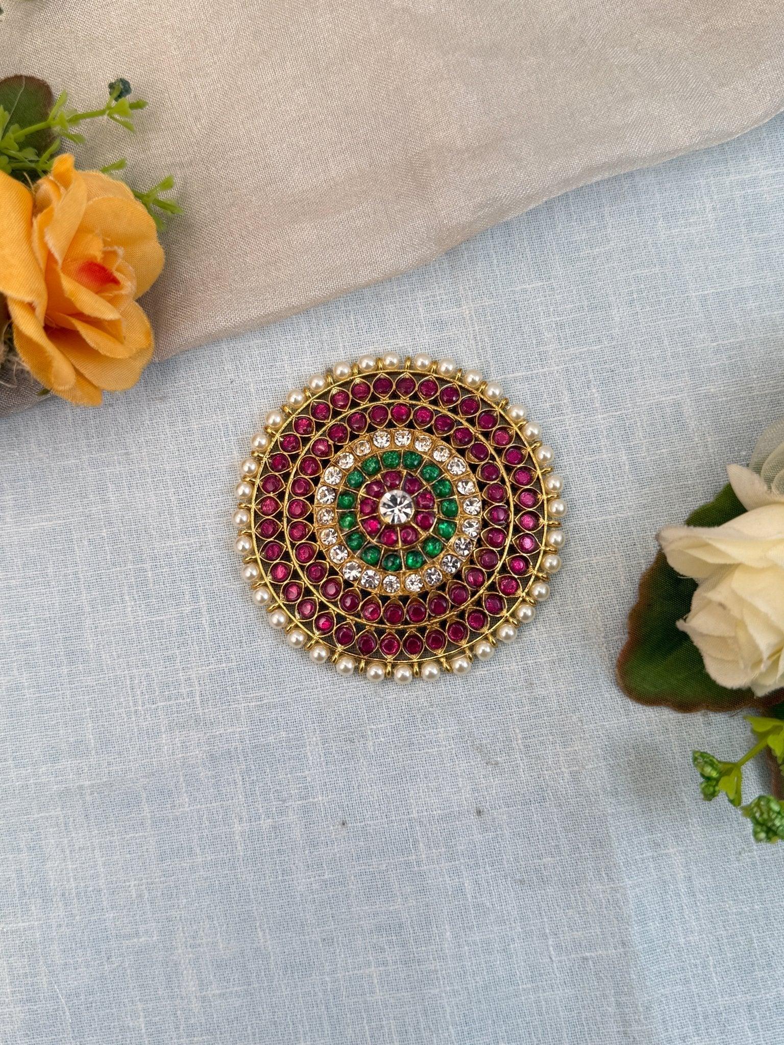 Luxurious Temple Rakdi 019 - Mahilas