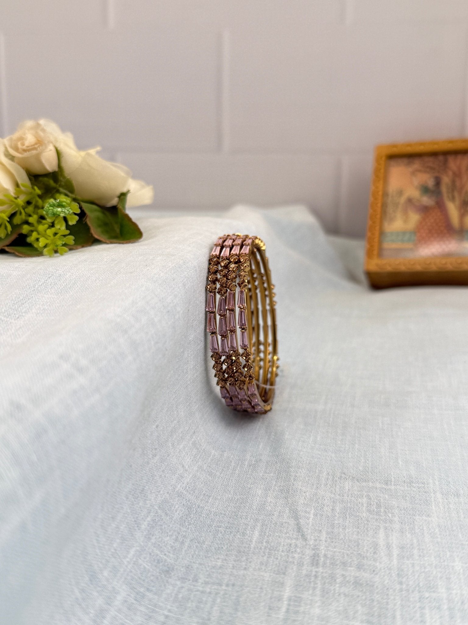 Luxurious Victorian Antique Stone Bangles 7005 - 10 Colors - Mahilas