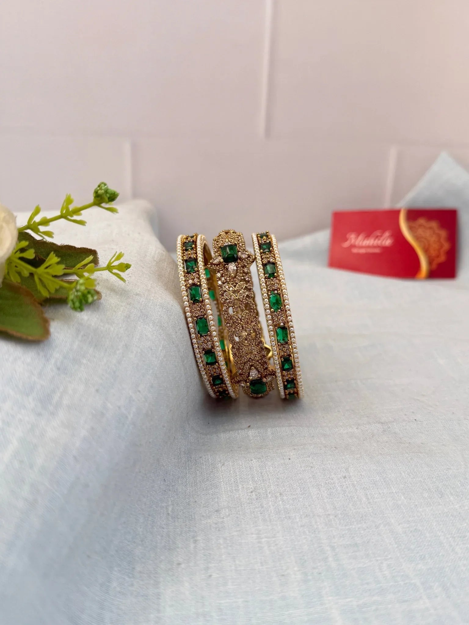 Luxurious Victorian & Pearls Green Bangle Set 5239 - Mahilas