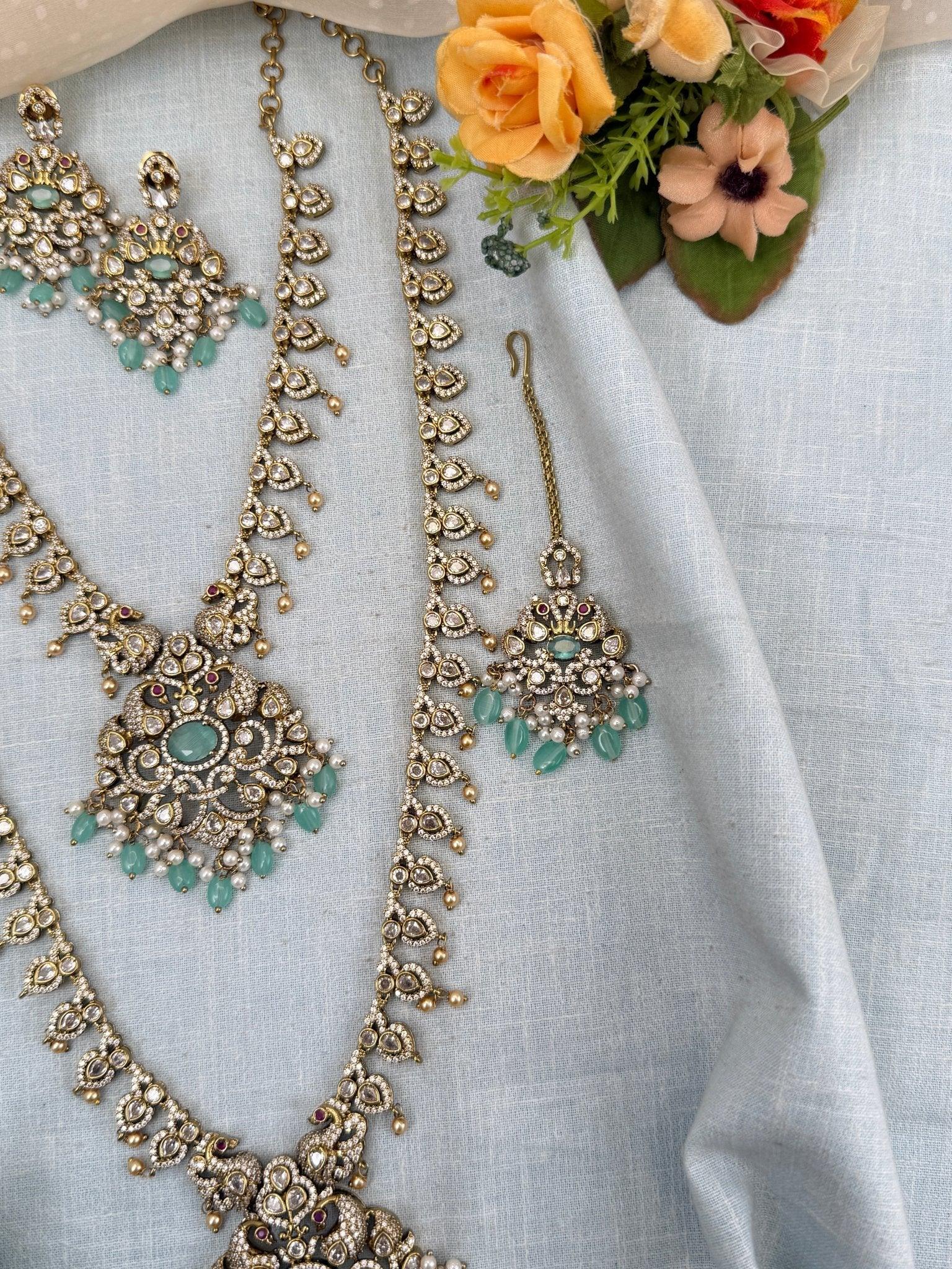 Luxurious Victorian Semi Bridal Necklace Set 567 - Mahilas