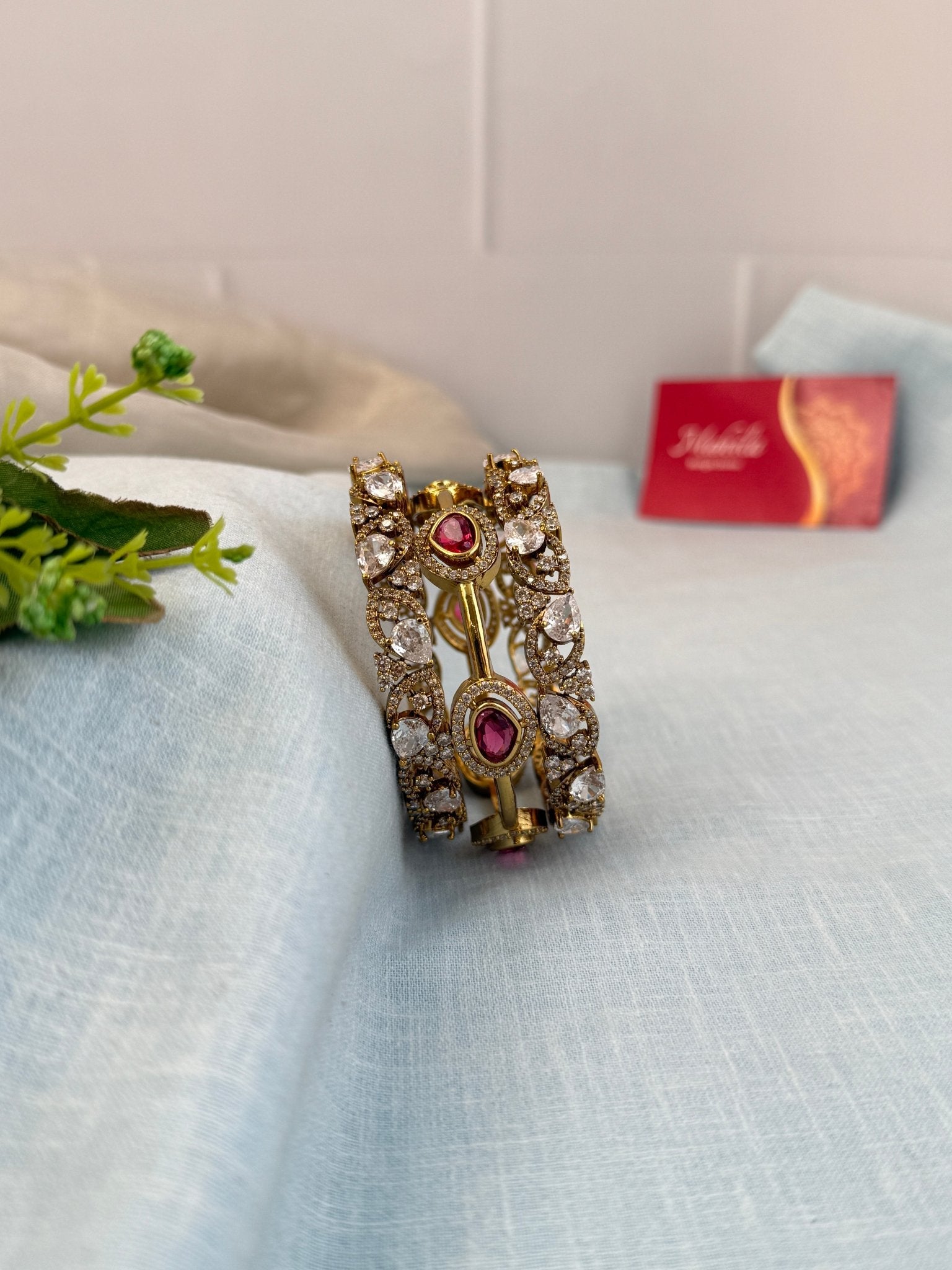 Luxurious Victorian Statement Bangle Set 5242 - Mahilas