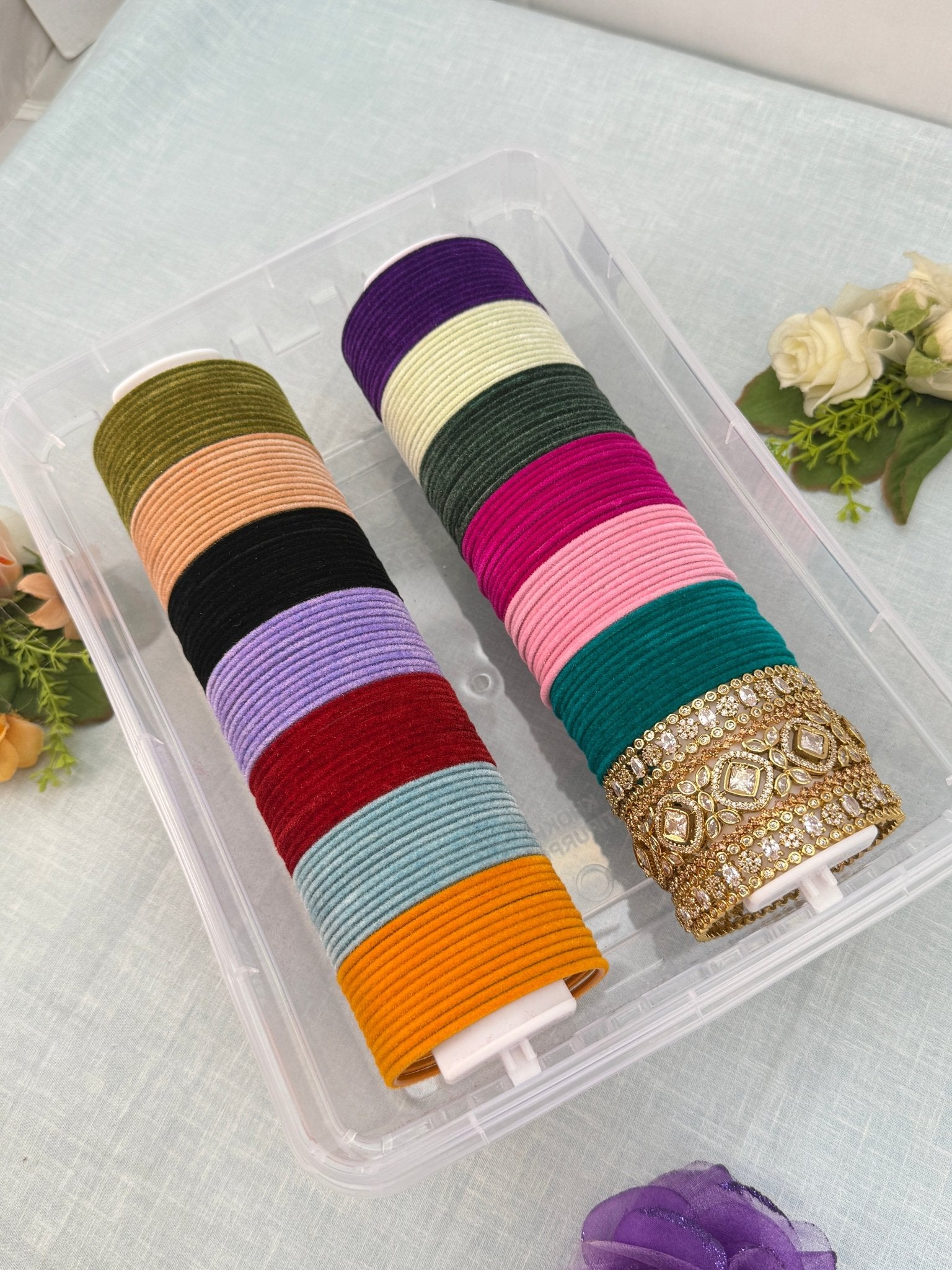 Luxurious Victorian Stone Bangle Set with Velvet Bangles Box - 3469 - Mahilas