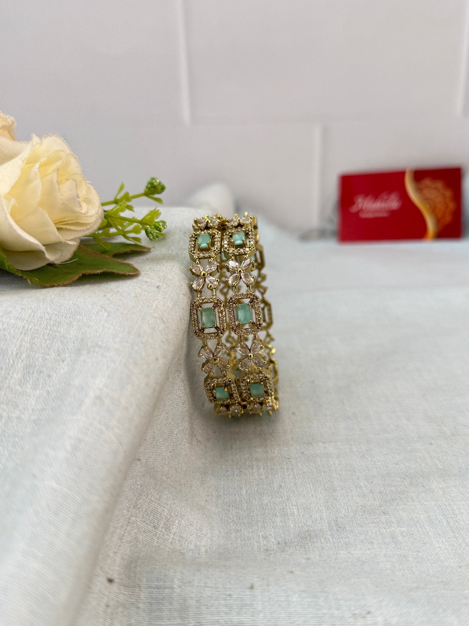 Luxurious Victorian Stone Bangles 7075 - Mahilas