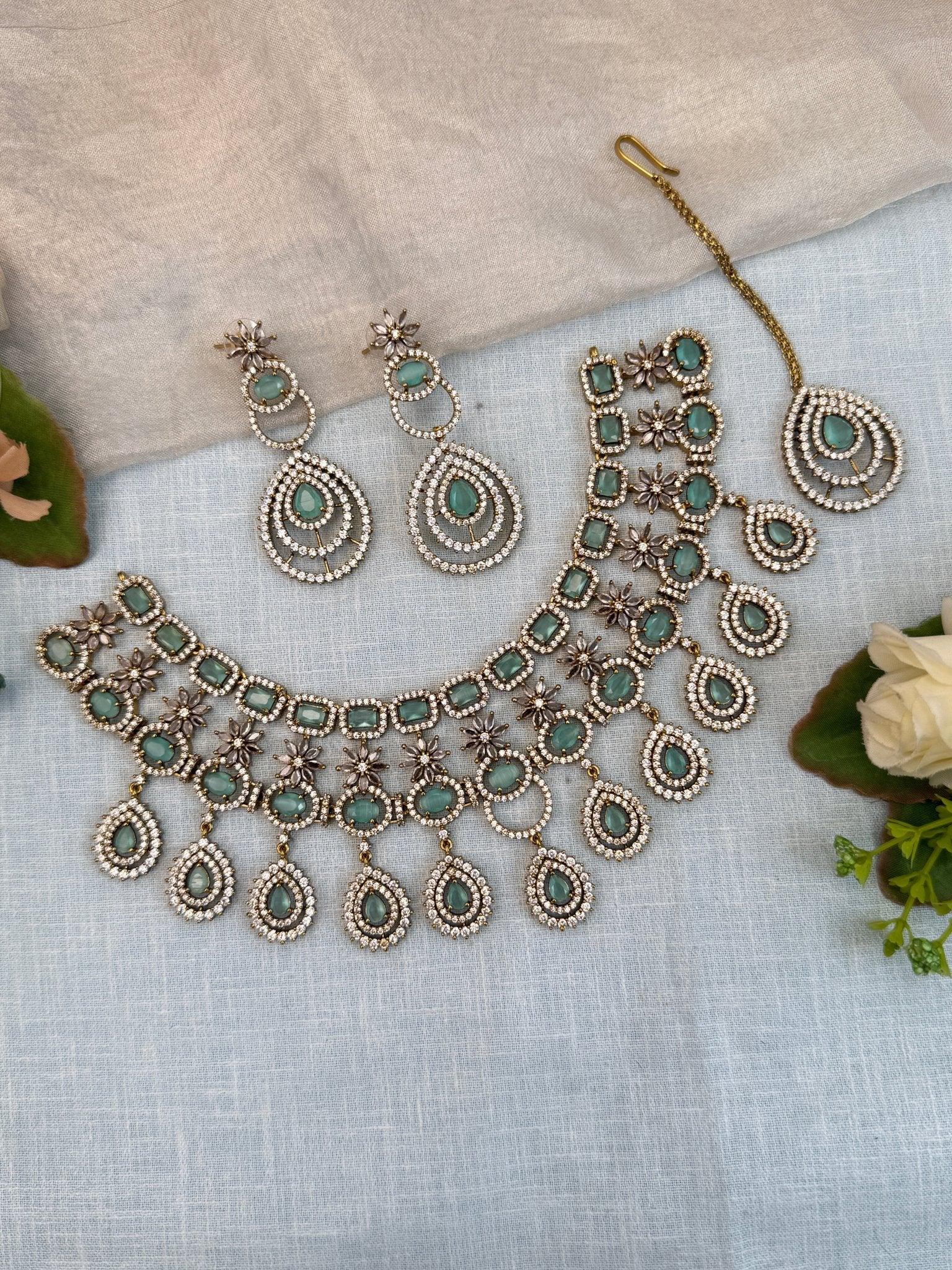 Luxurious Victorian Stone Choker Necklace Set 0553 - Mahilas