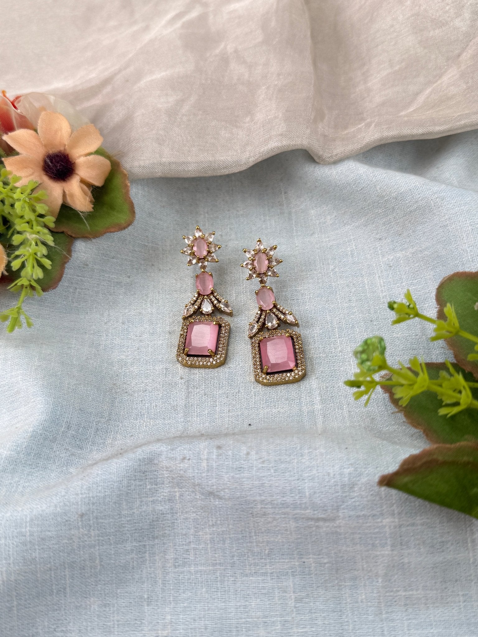 Luxurious Victorian Stone Earrings 0292 - Mahilas