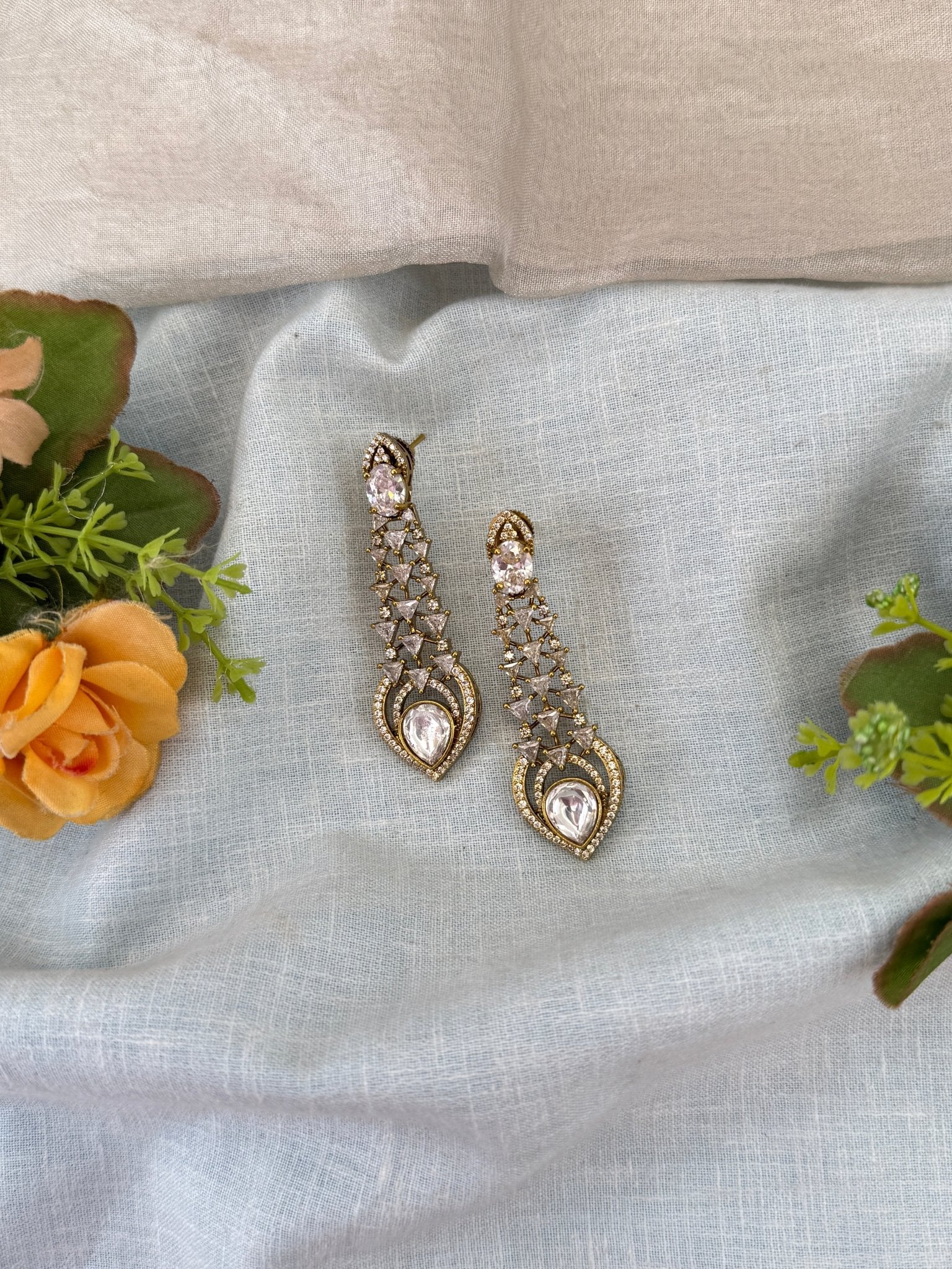 Luxurious Victorian Stone Earrings 0328 - Mahilas