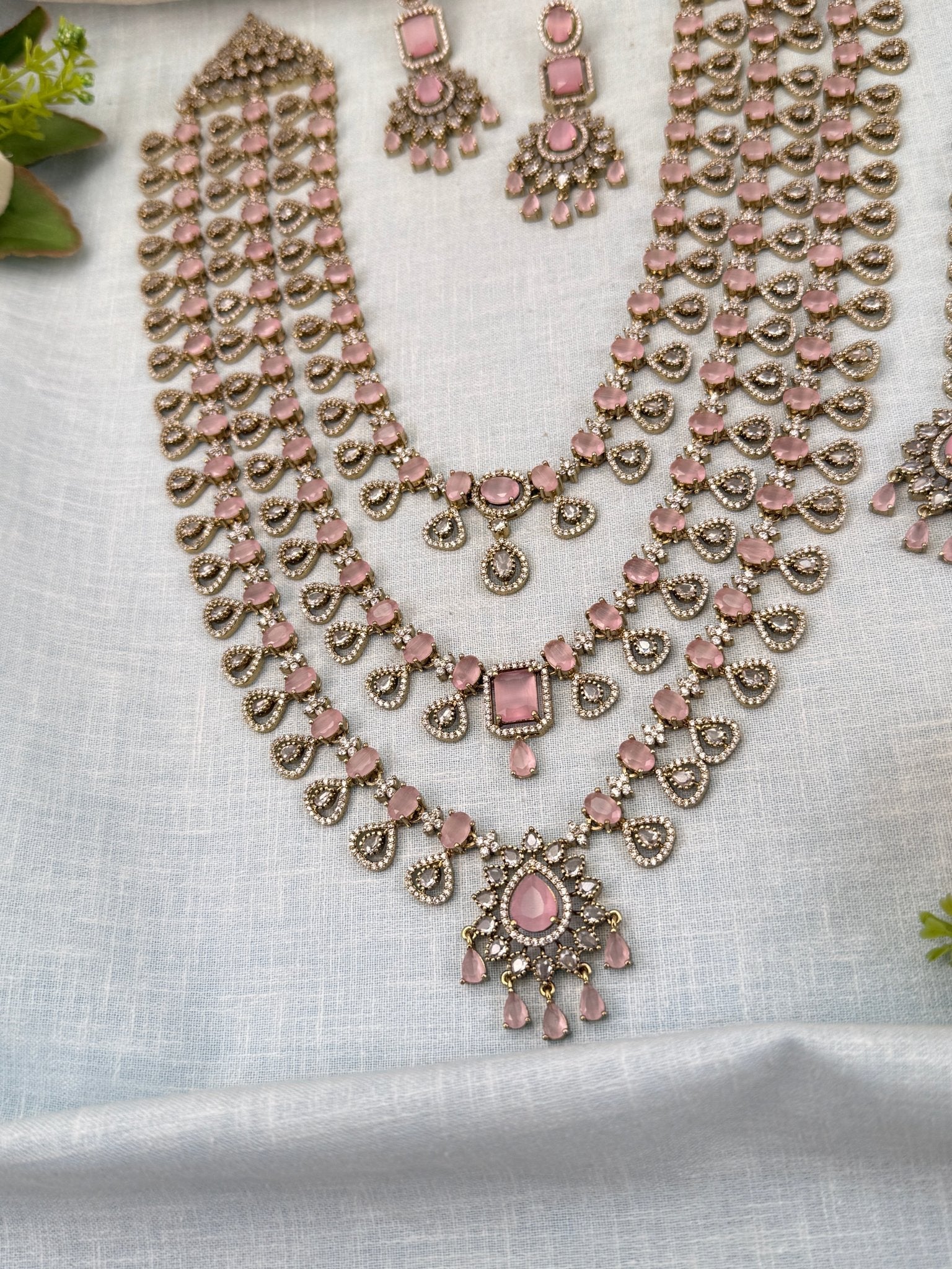 Luxurious Victorian Stone Layered Long Necklace Set 656 - Mahilas