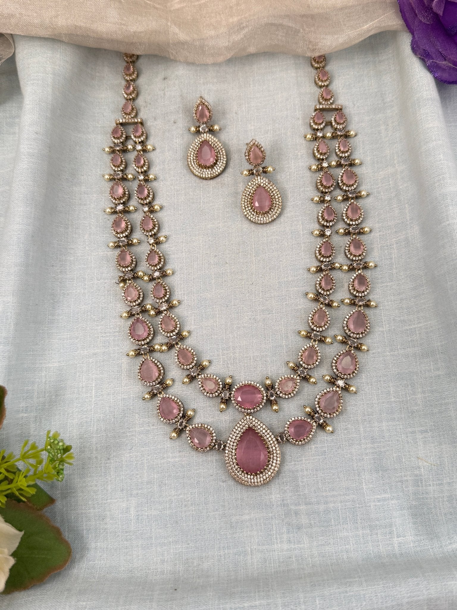 Luxurious Victorian Stone Long Necklace Set 640 - Mahilas