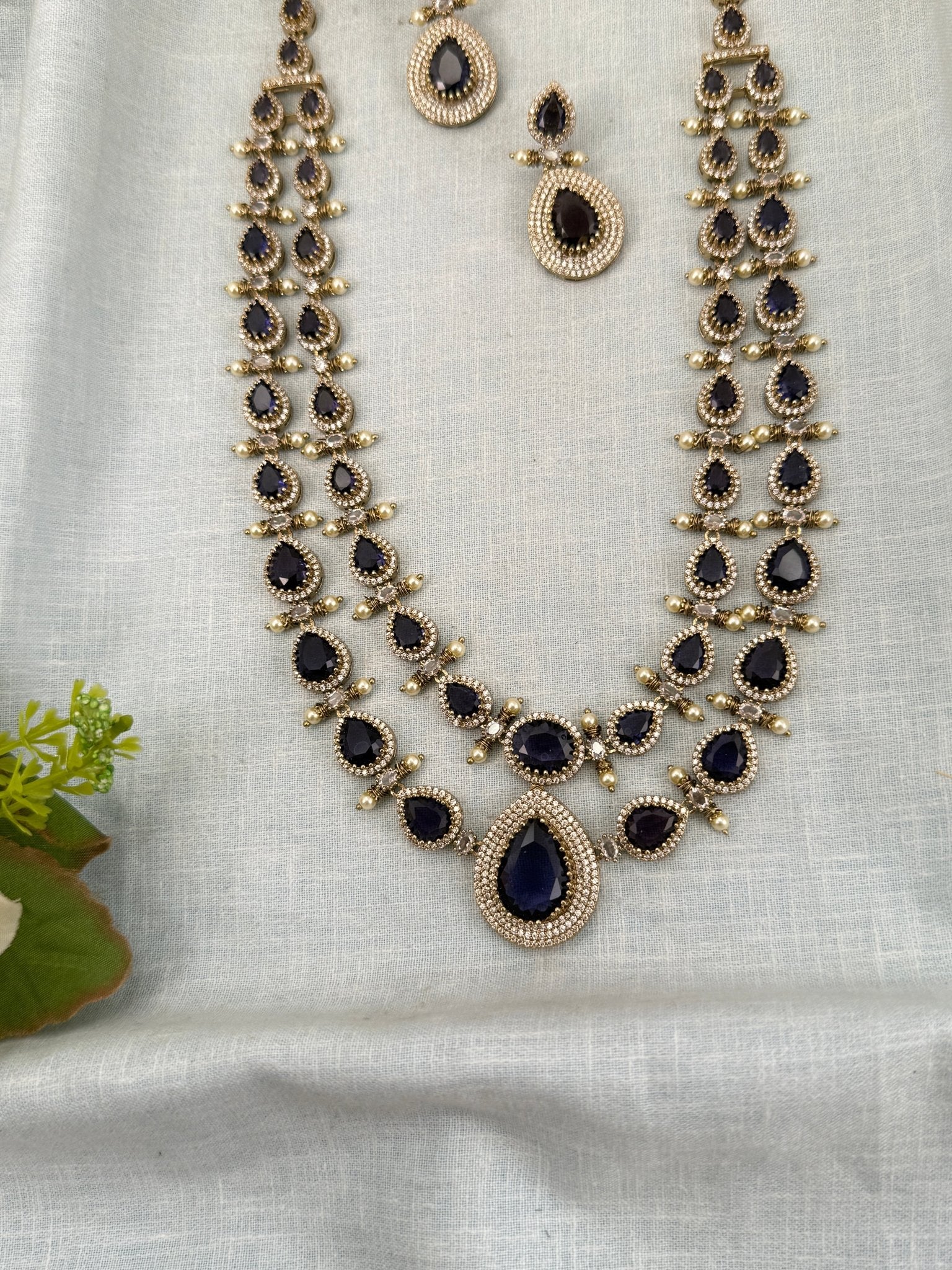 Luxurious Victorian Stone Long Necklace Set 642 - Mahilas