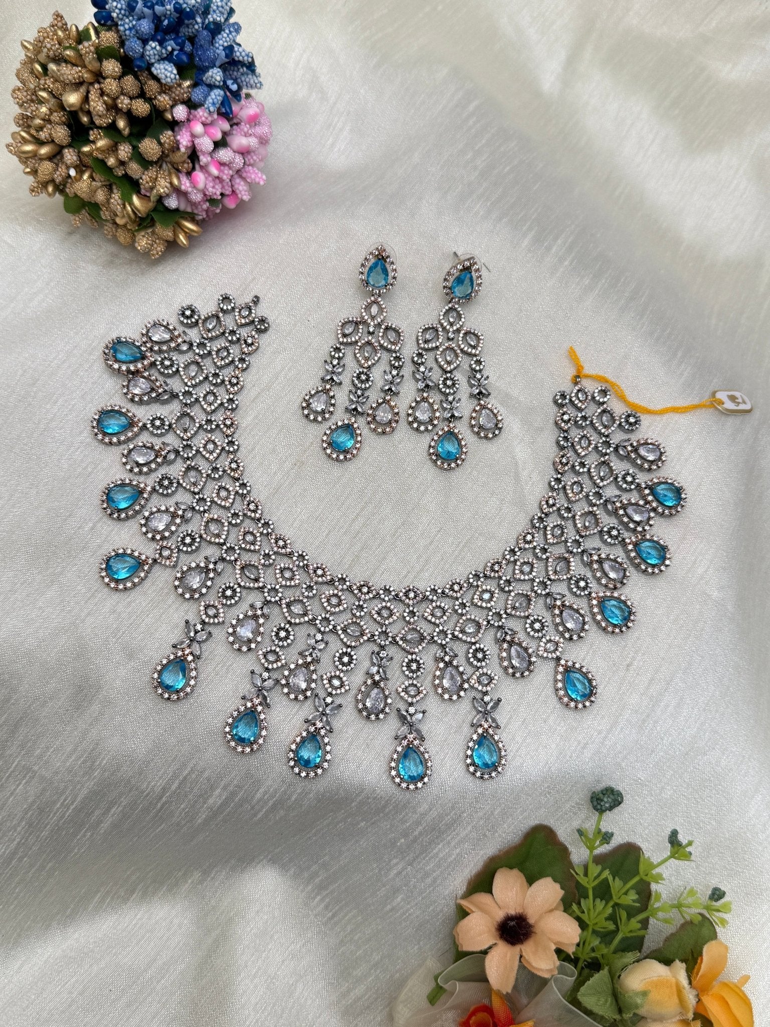 Luxurious Victorian Stone Necklace 0417 - Mahilas