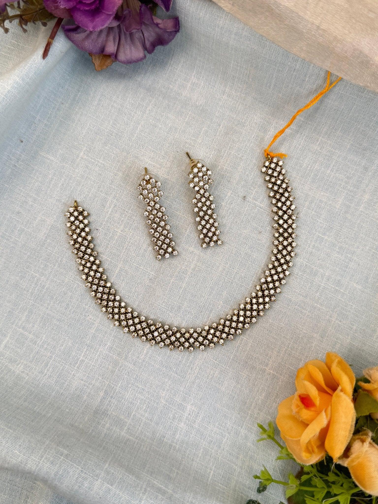 Luxurious Victorian Stone Short Necklace Set 468 - Mahilas