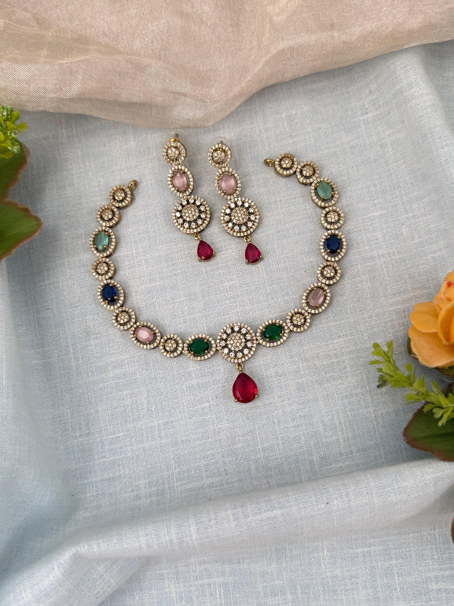 Luxurious Victorian Stone Short Necklace Set 627 - Mahilas