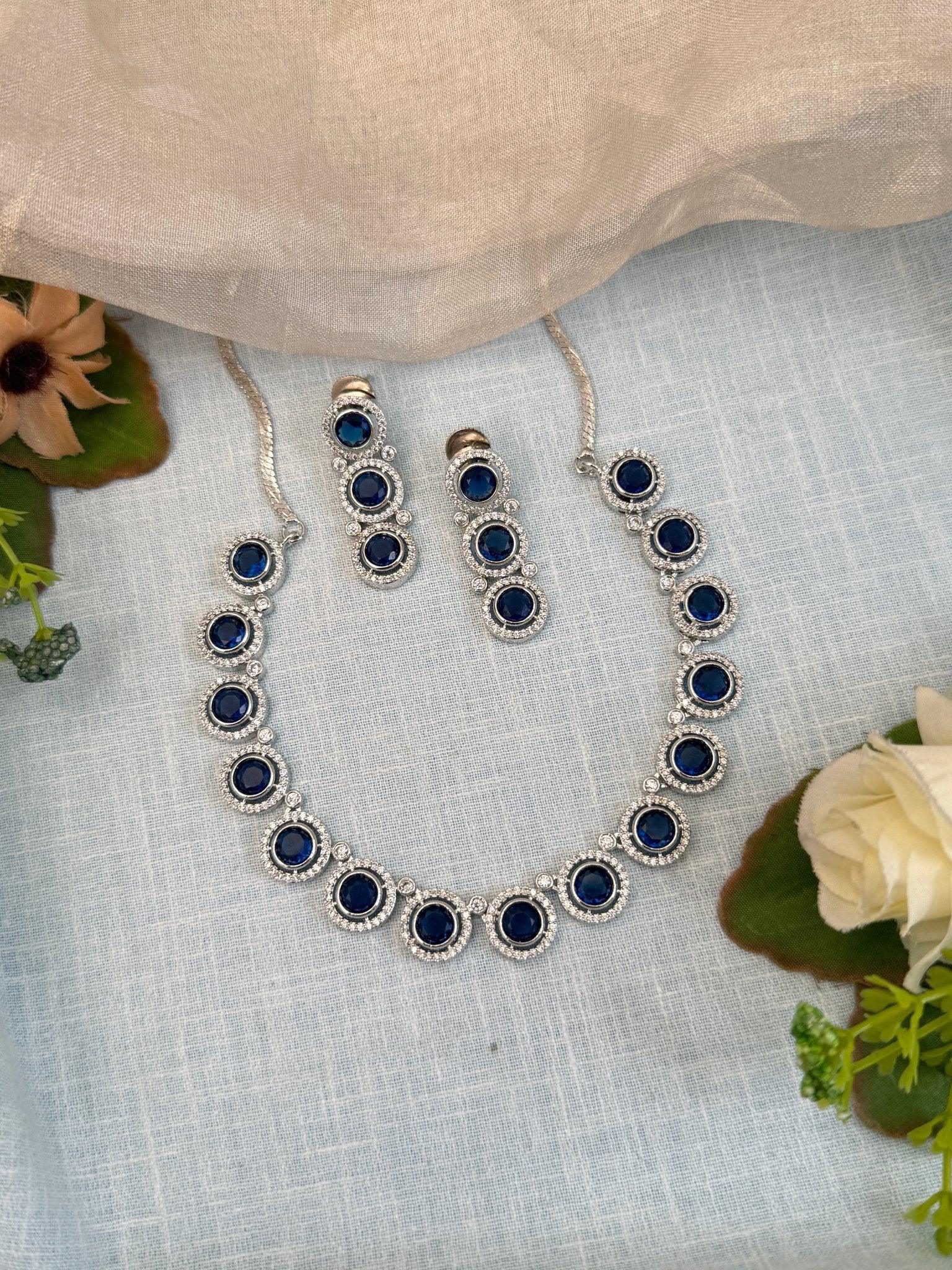 Luxurious White Stone Short Necklace Set 535 - Mahilas